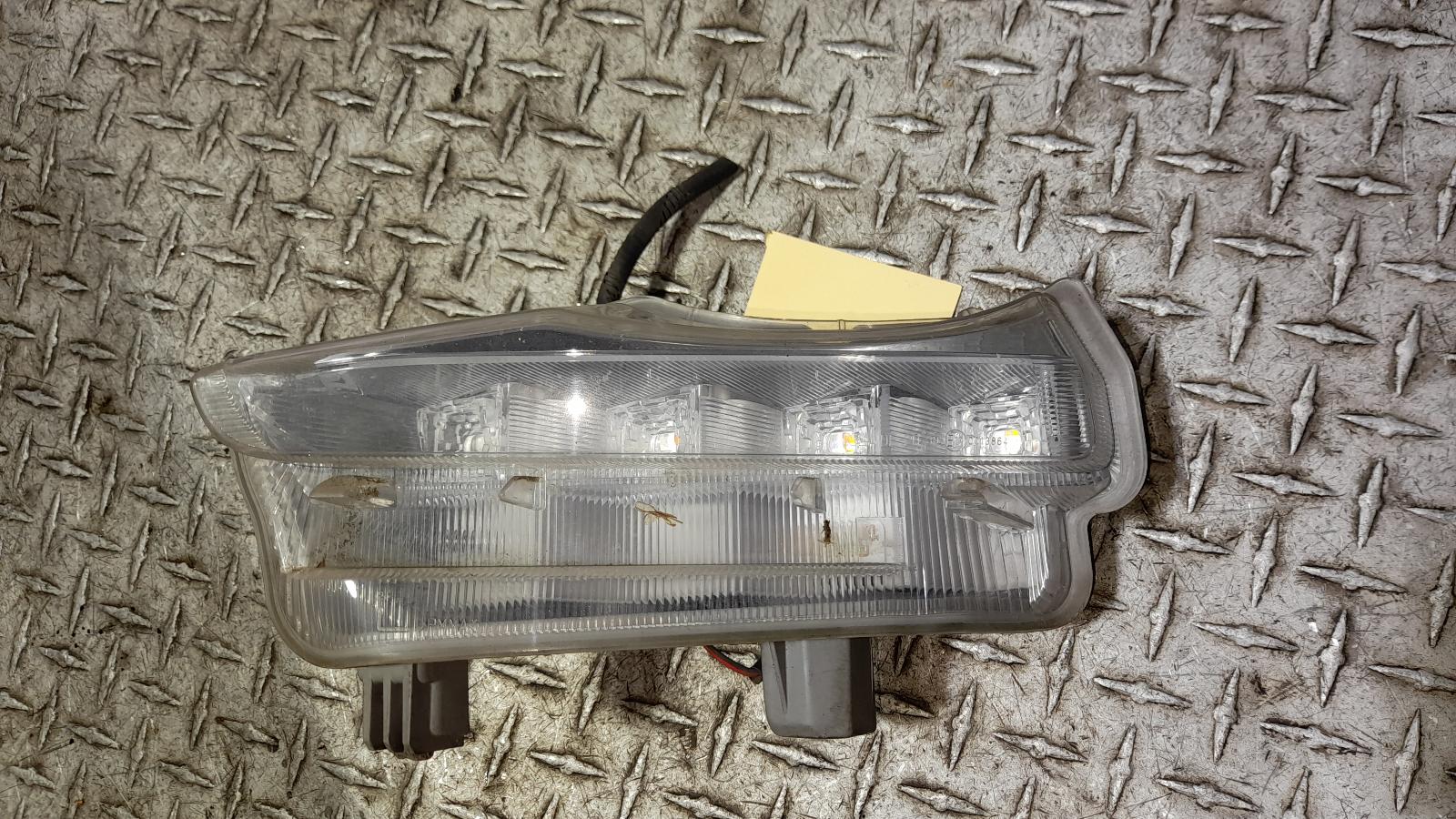 View Auto part Left Indicator/Fog/Side Toyota Kluger 2015