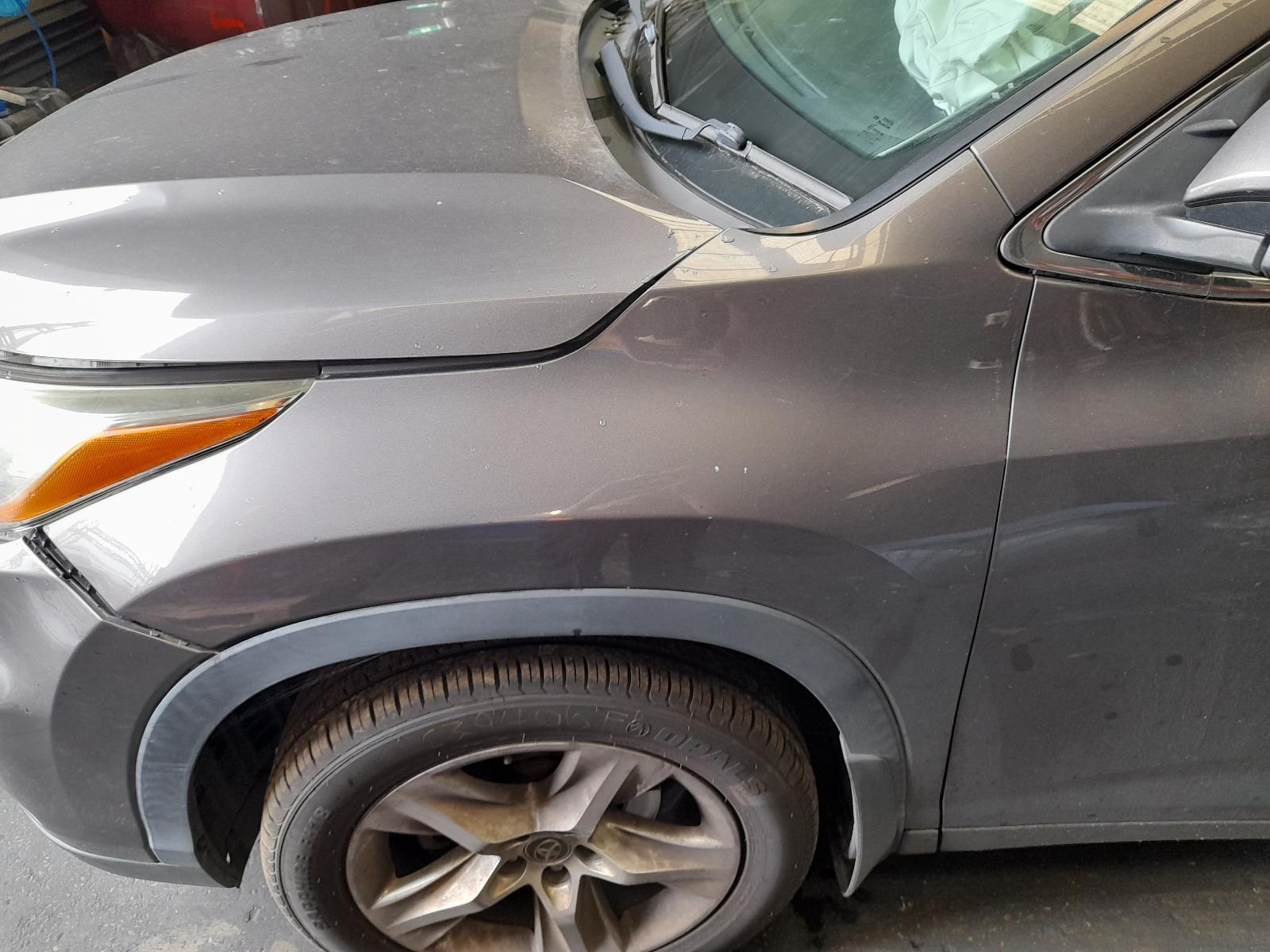 View Auto part Left Guard Toyota Kluger 2015