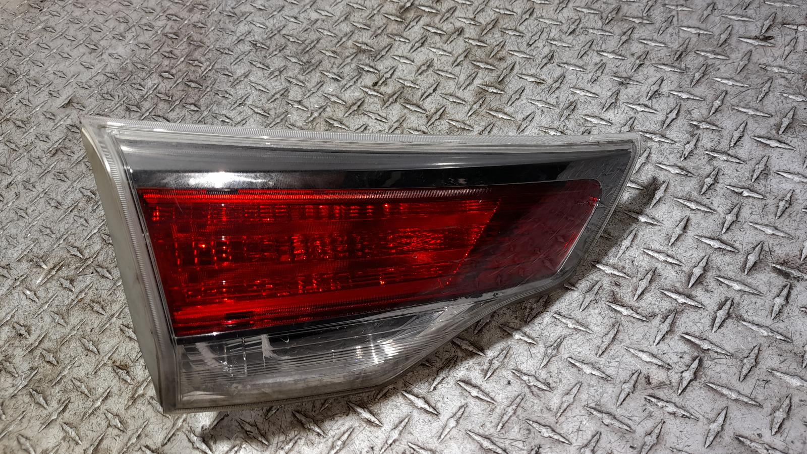 View Auto part Rear Garnish Toyota Kluger 2015