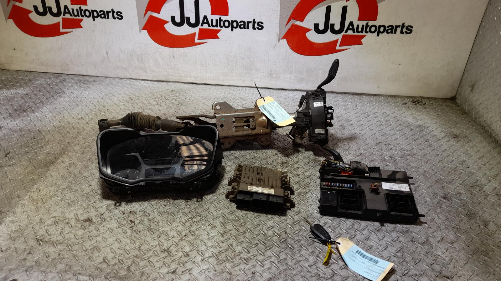 View Auto part Ecu Ford Transit Custom 2016