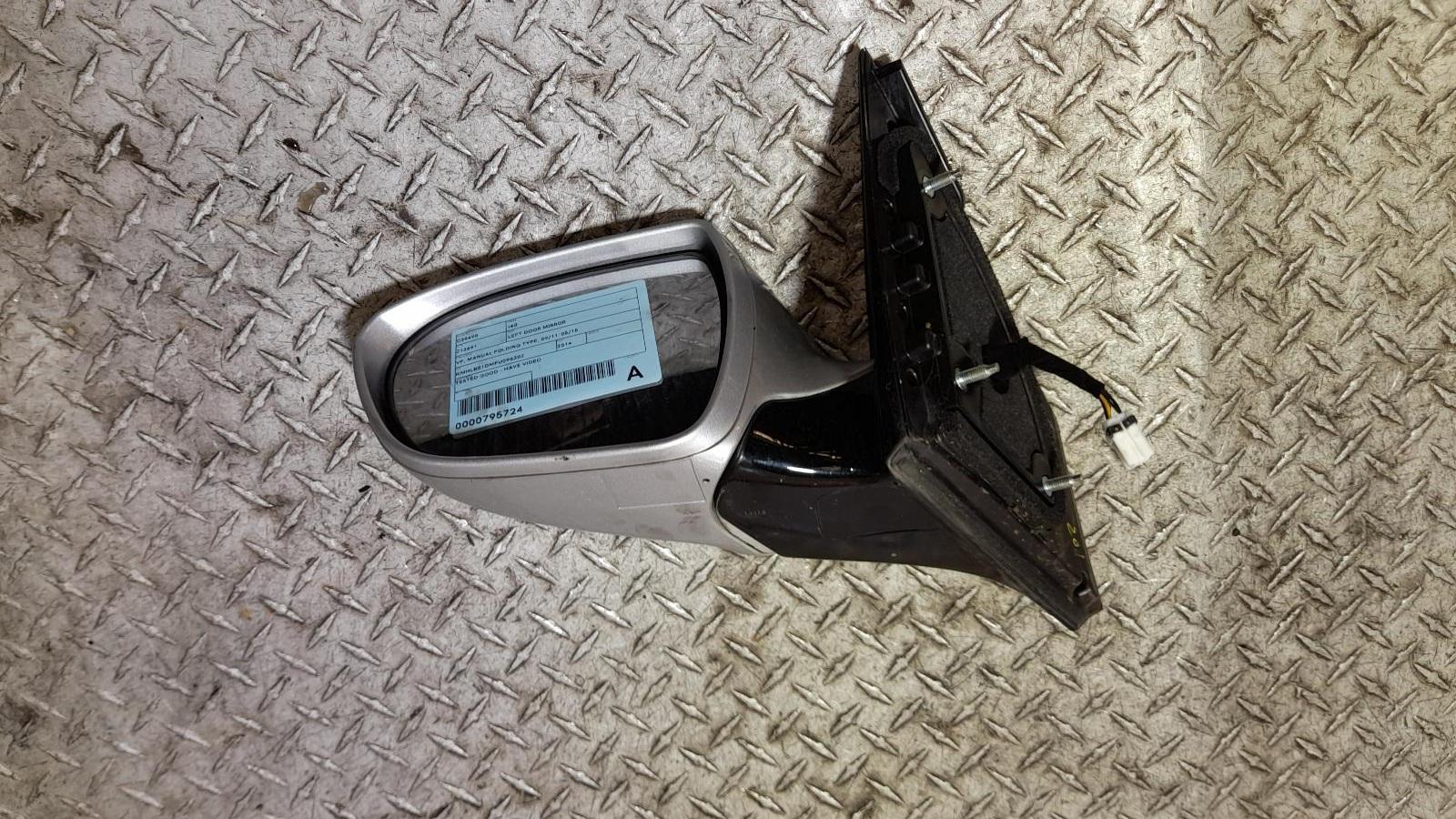 View Auto part Left Door Mirror Hyundai I40 2014