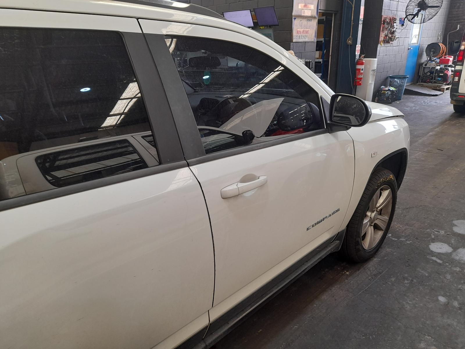 View Auto part Right Front Door Jeep Compass 2012
