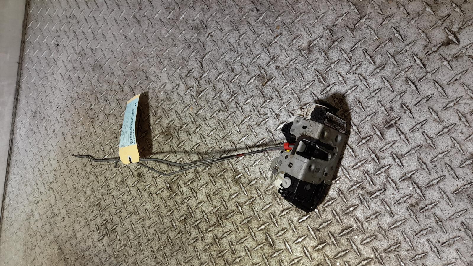 View Auto part Door/Boot/Gate Lock Jeep Compass 2012
