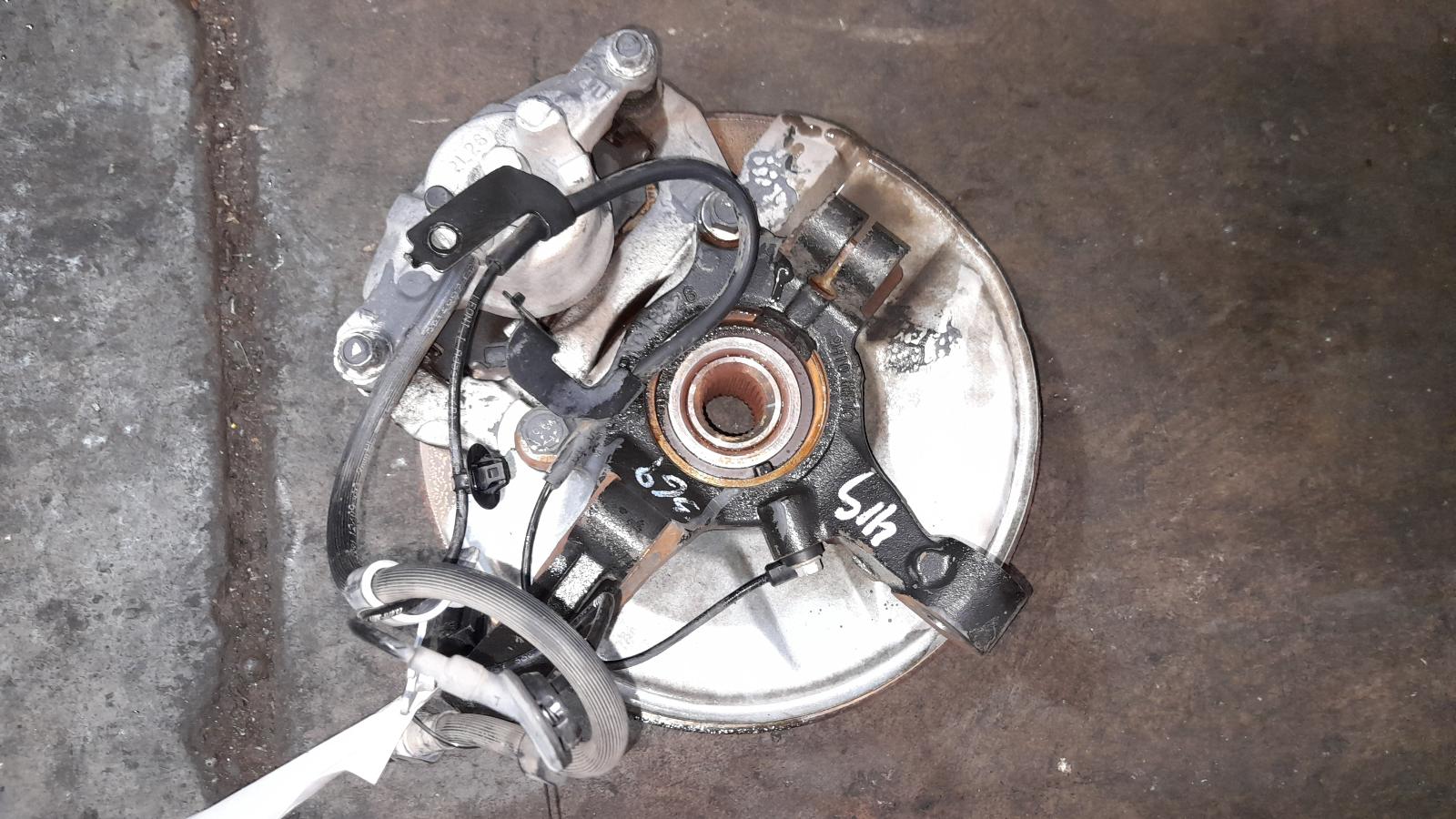 View Auto part Left Front Hub Assembly Jeep Compass 2012