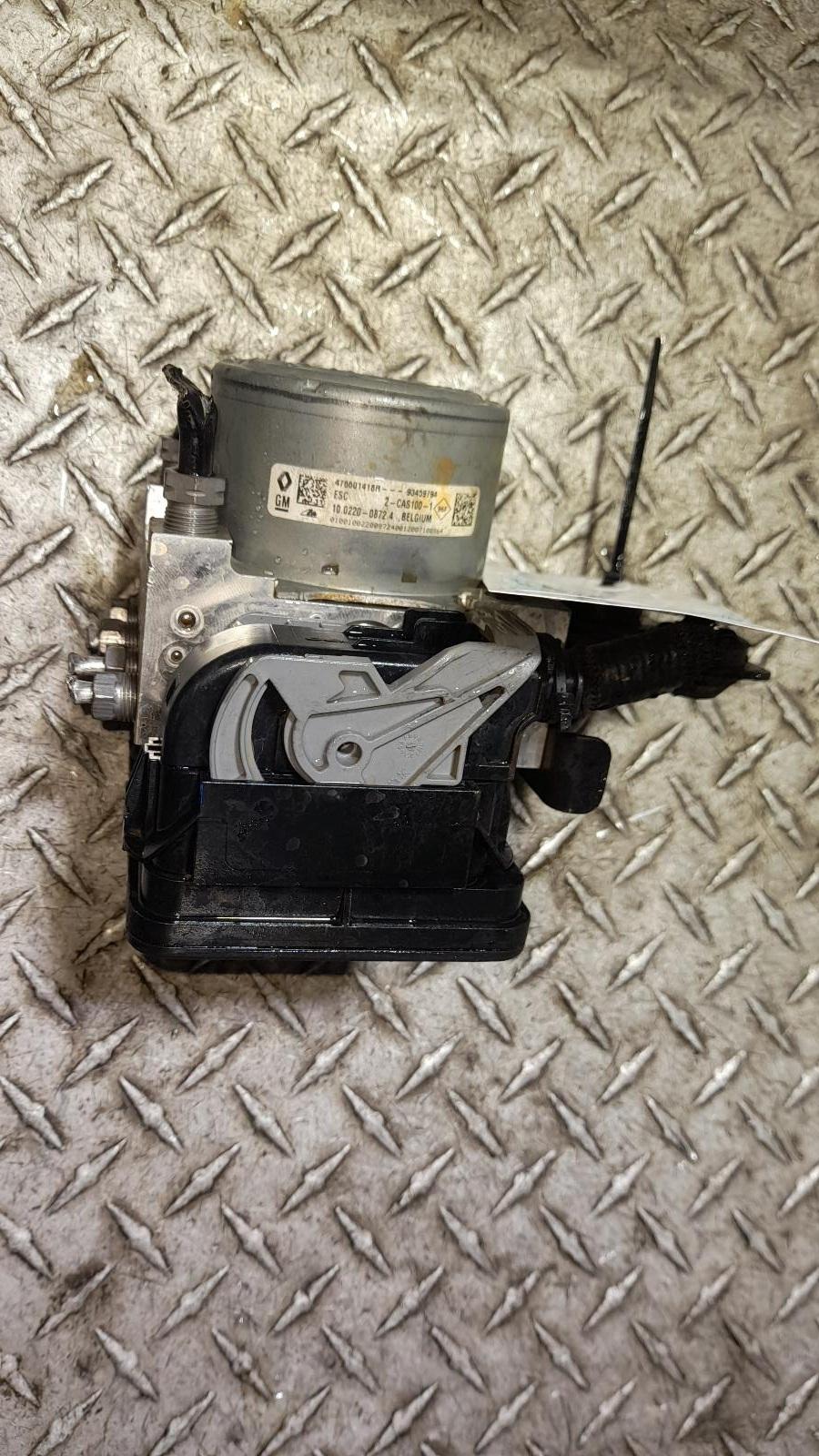View Auto part Abs Pump/Modulator Mitsubishi Express 2020