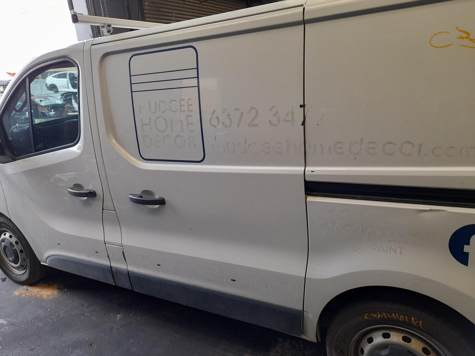 View Auto part Left Rear Door/Sliding Mitsubishi Express 2020