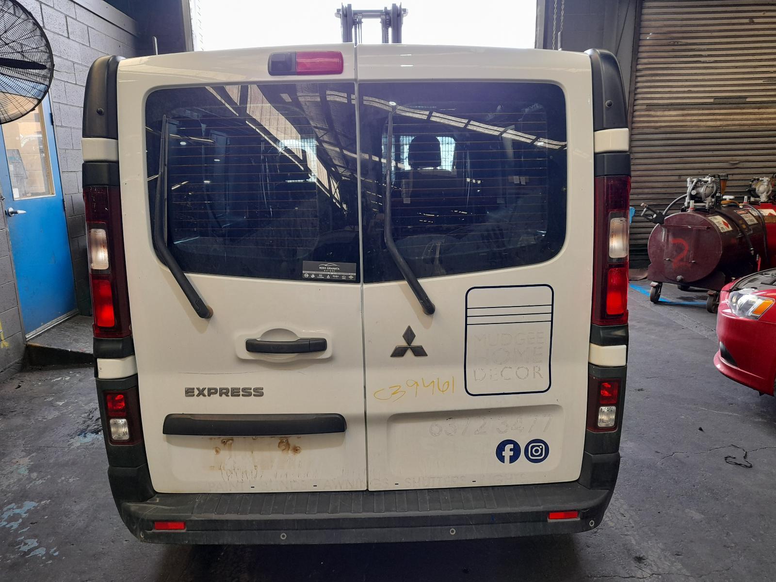 View Auto part Bootlid/Tailgate Mitsubishi Express 2020