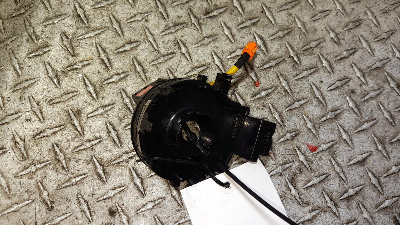 View Auto part Airbag Module/Sensor Toyota Hilux 2015