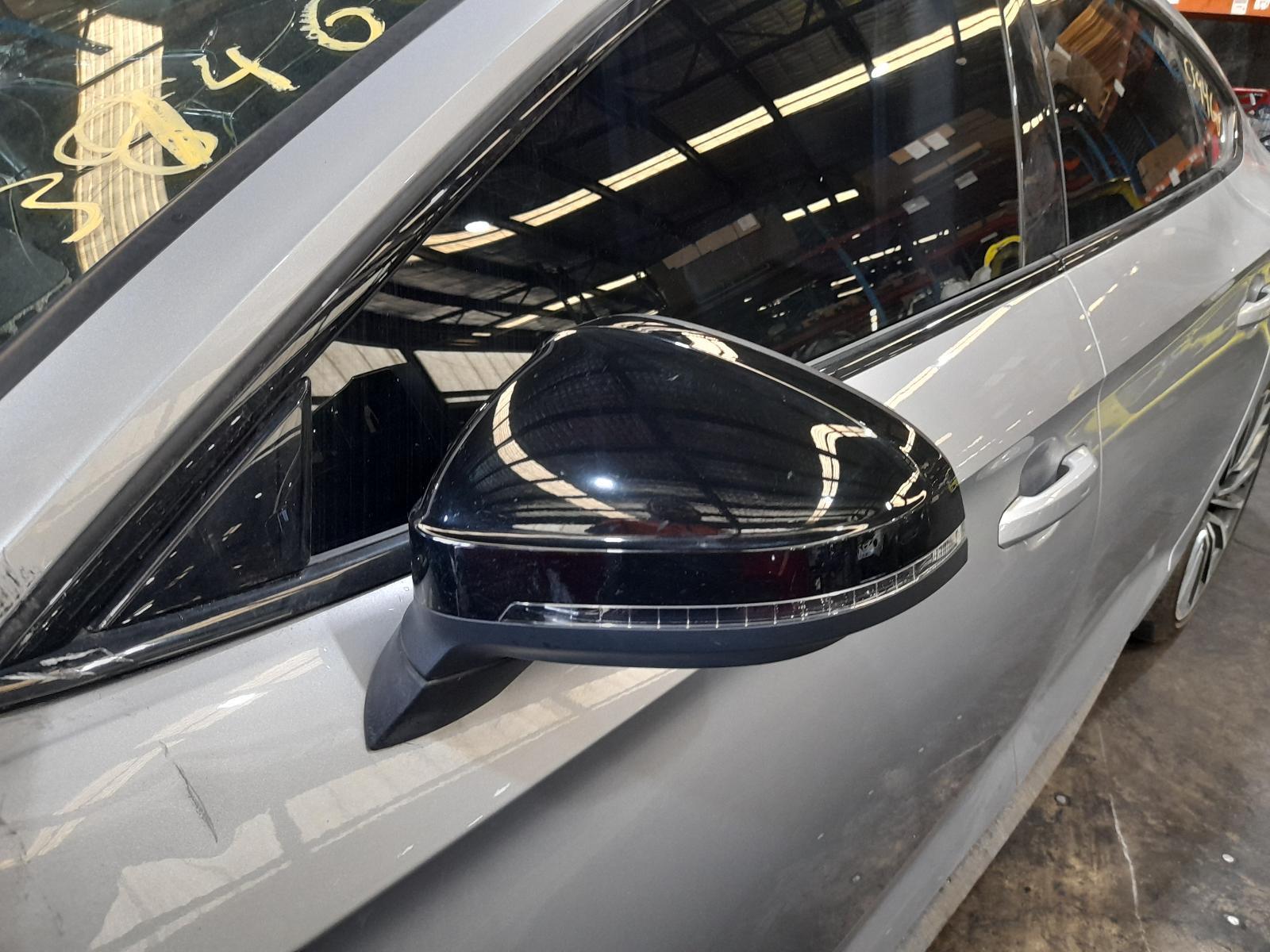 View Auto part Left Door Mirror Audi A5 2017