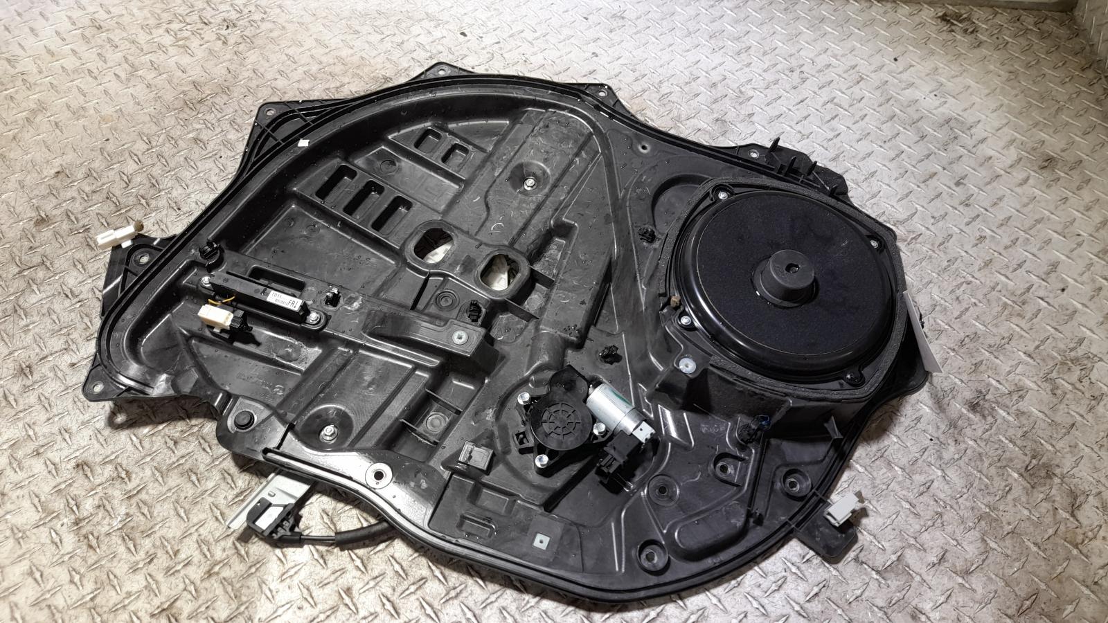 View Auto part Right Front Window Reg/Motor Mazda Cx9 2013
