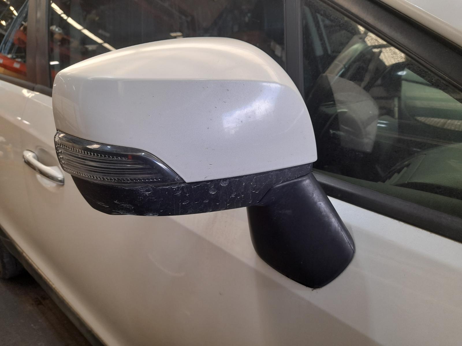 View Auto part Right Door Mirror Subaru Xv 2012