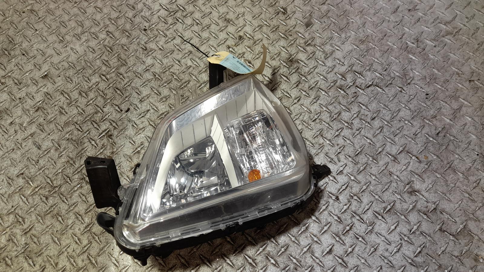 View Auto part Left Indicator/Fog/Side Mitsubishi Eclipse Cross 2019