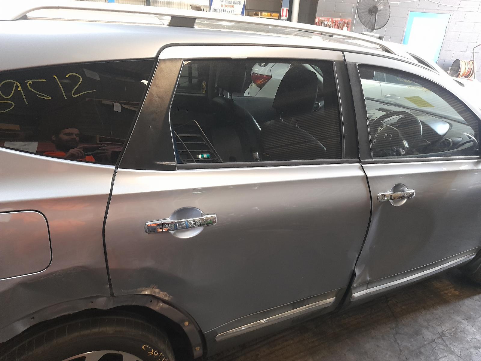 View Auto part Right Rear Door Window Nissan Dualis 2013