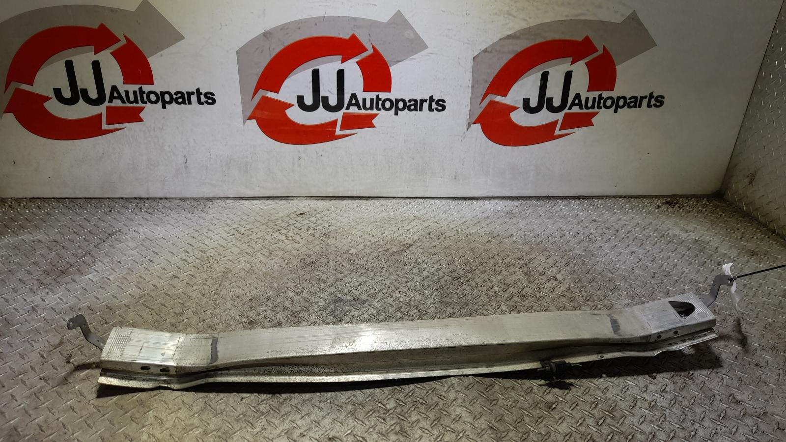View Auto part F/Bar Reinforc/Brack Audi Q5 2015