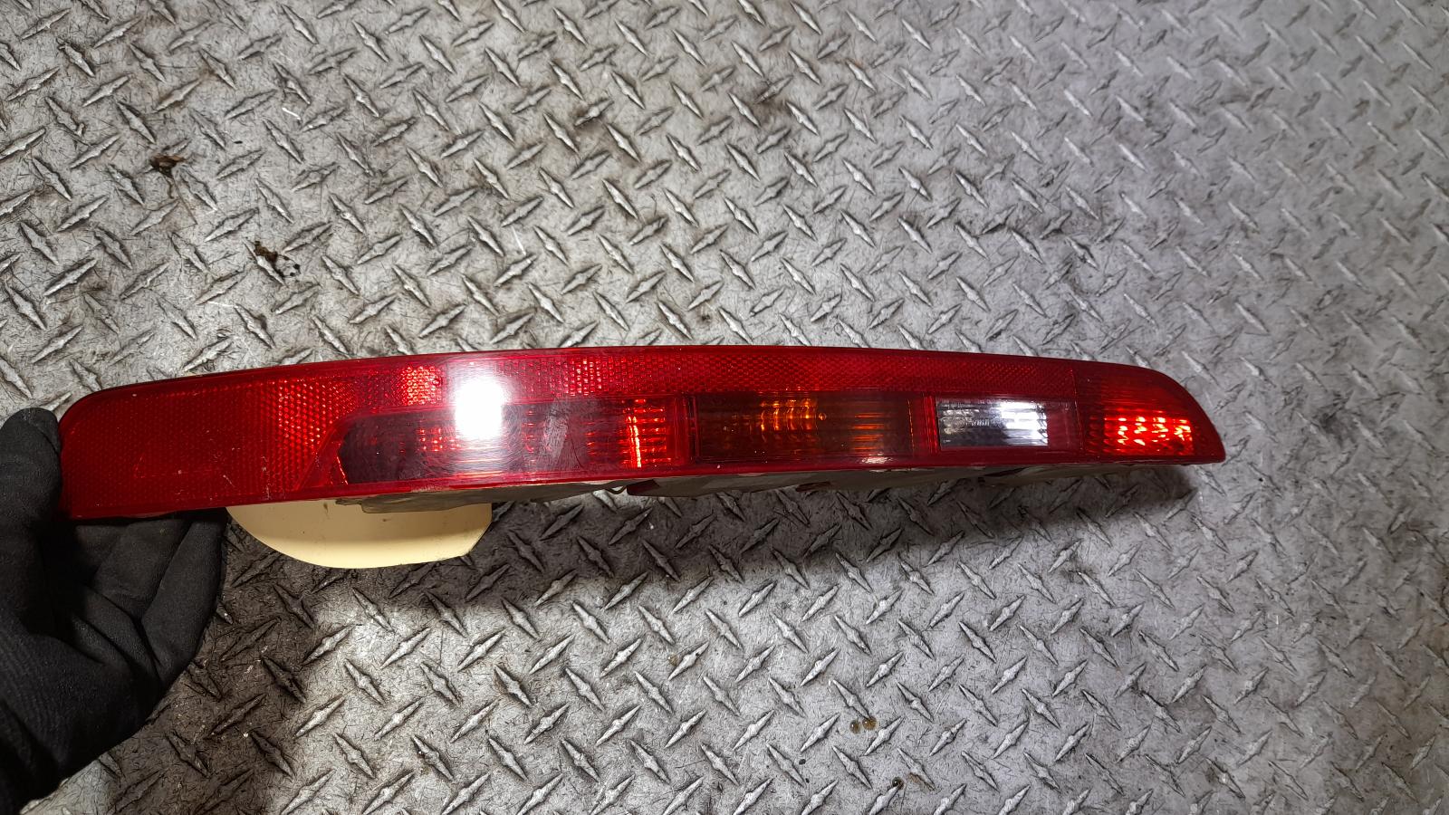 View Auto part Right Taillight Audi Q5 2015