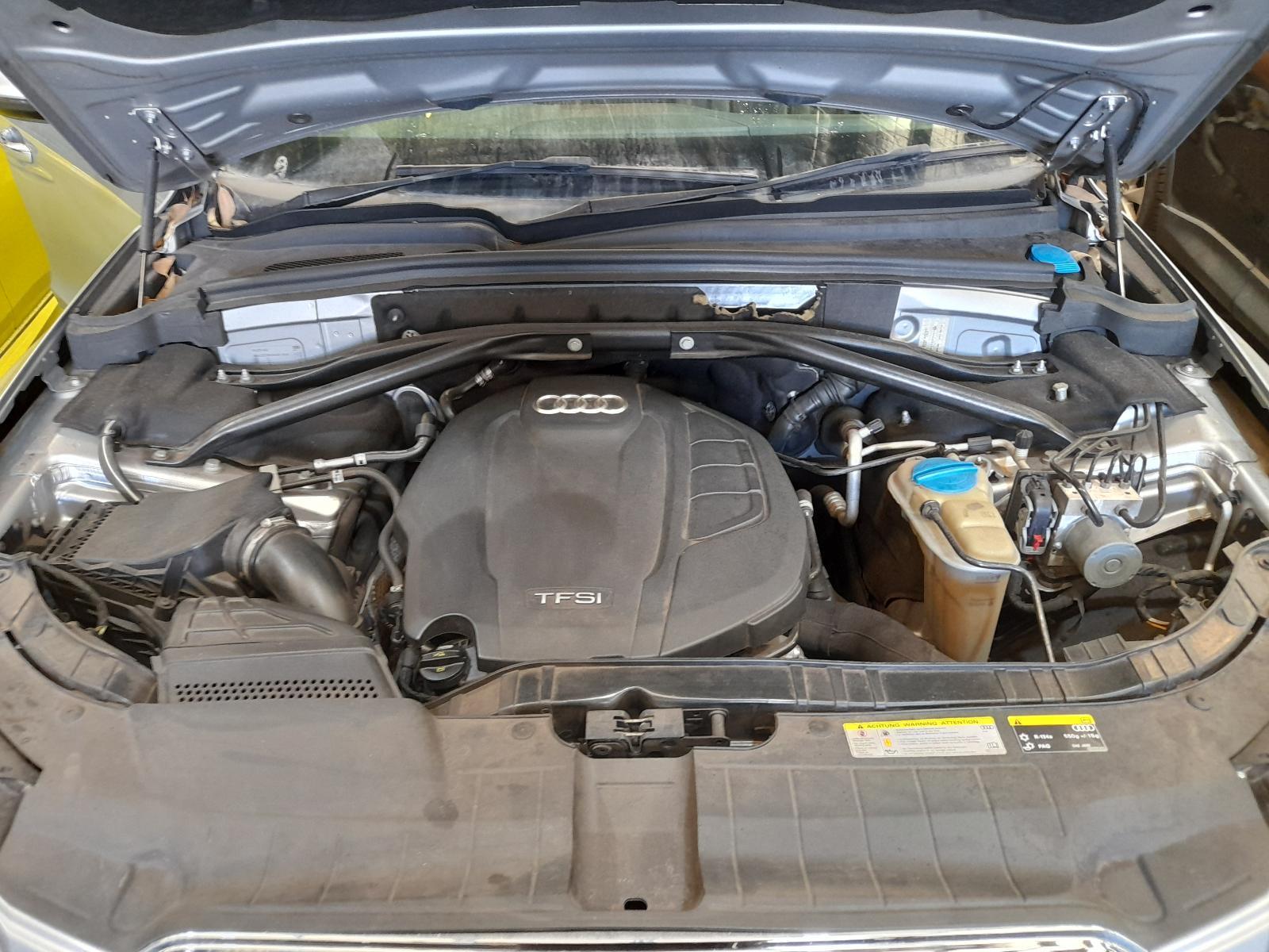 View Auto part Engine Audi Q5 2014
