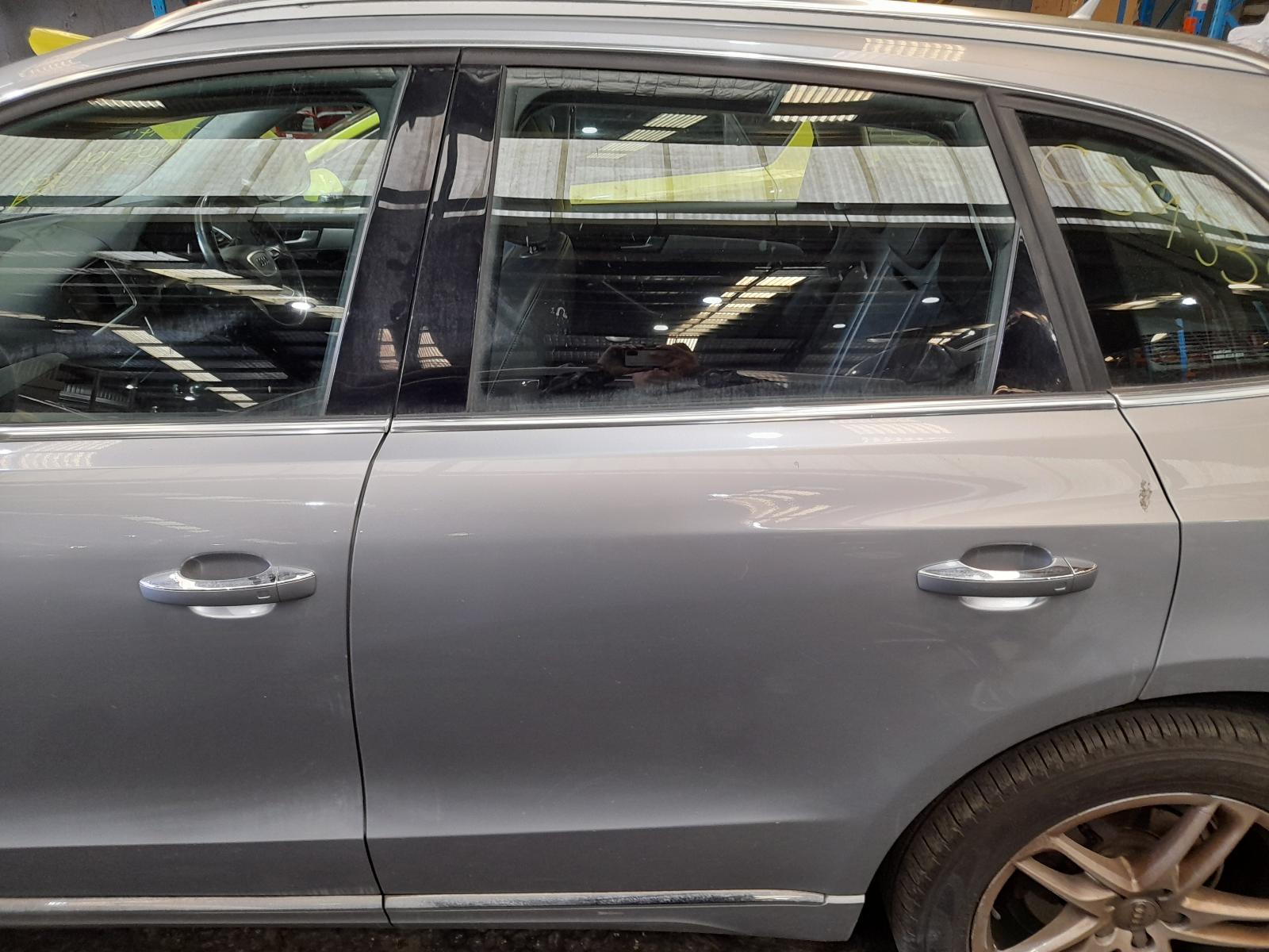 View Auto part Left Rear Door Window Audi Q5 2014