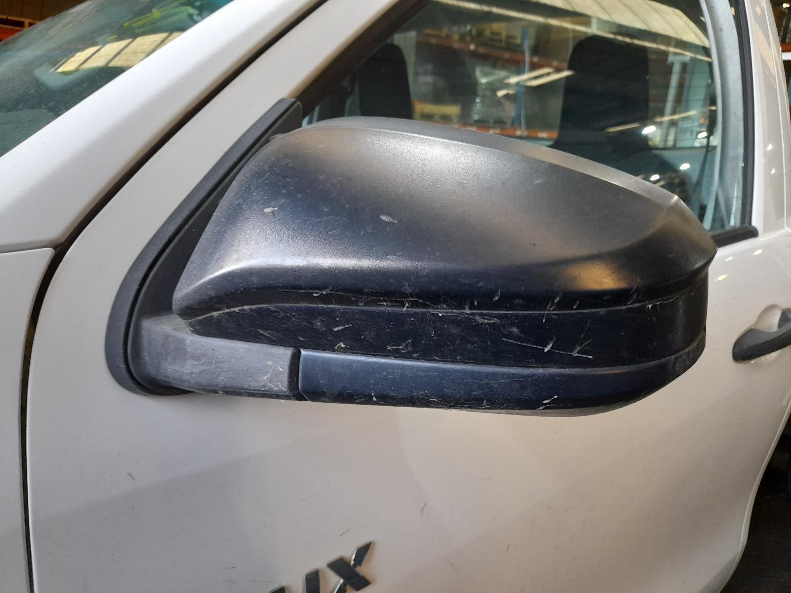 View Auto part Left Door Mirror Toyota Hilux 2016