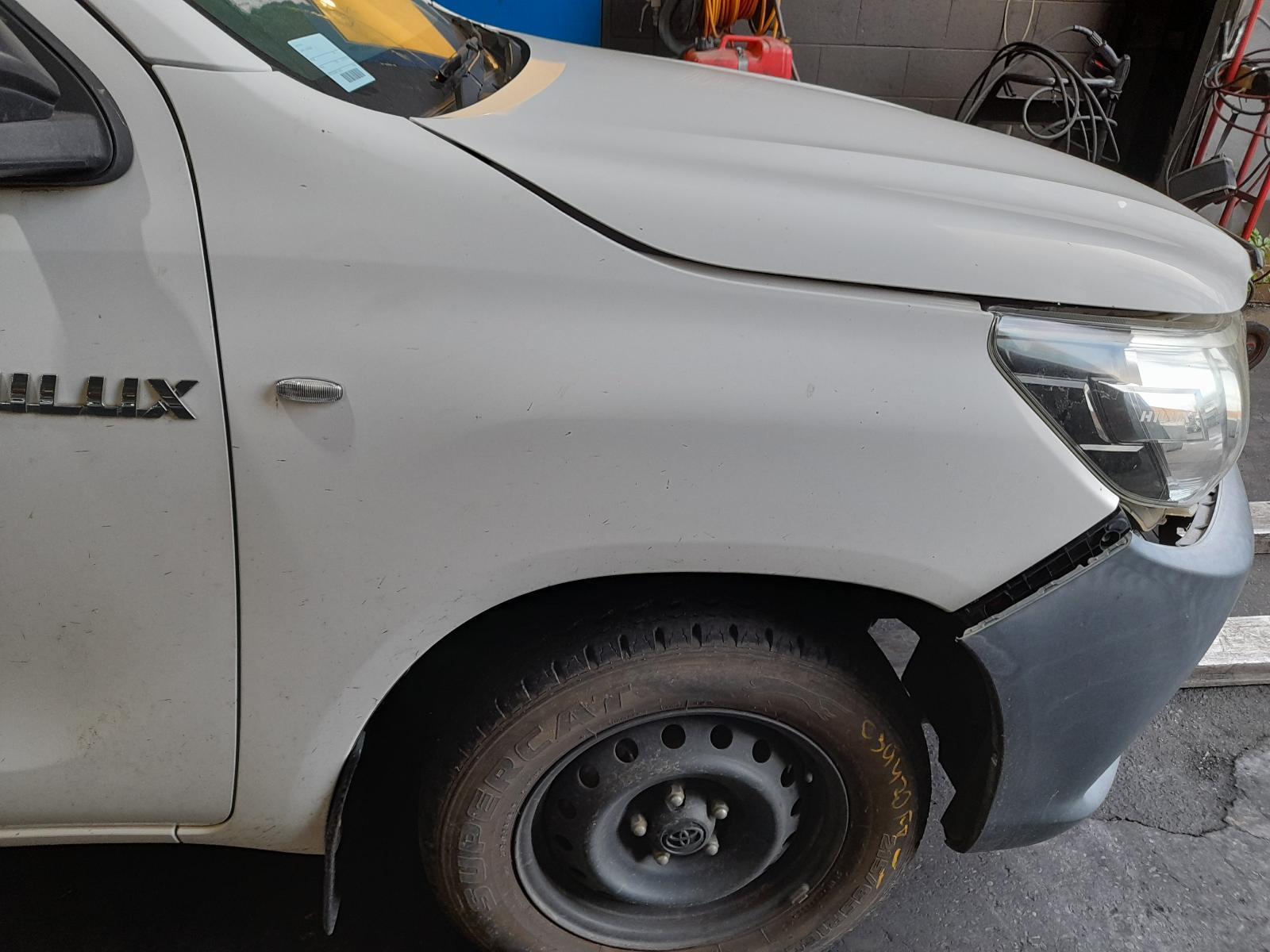 View Auto part Right Guard Toyota Hilux 2016