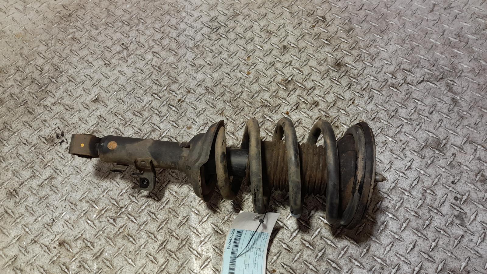 View Auto part Right Front Strut Toyota Hilux 2016