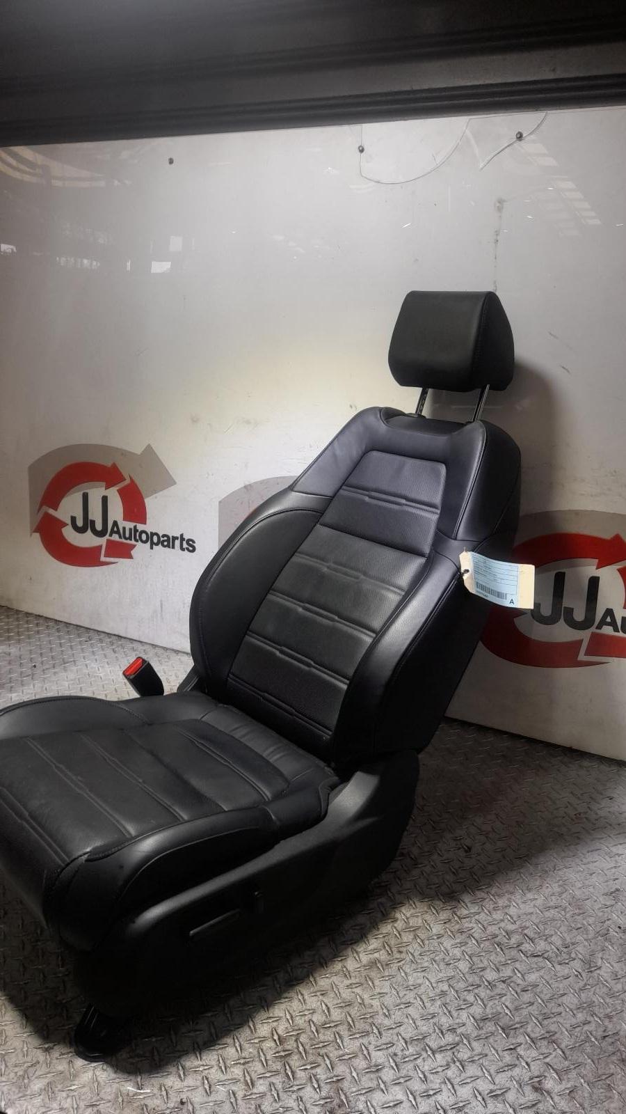 View Auto part Front Seat Honda Crv 2018