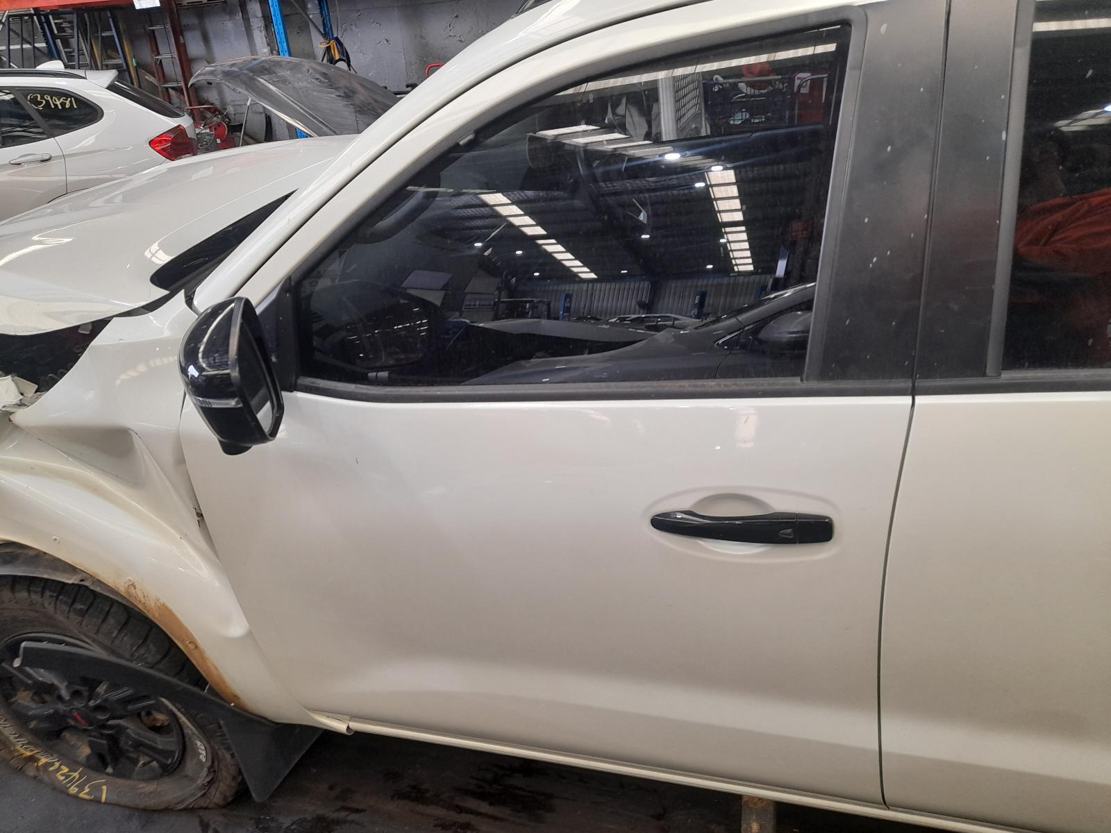 View Auto part Left Front Door Window Nissan Navara 2021