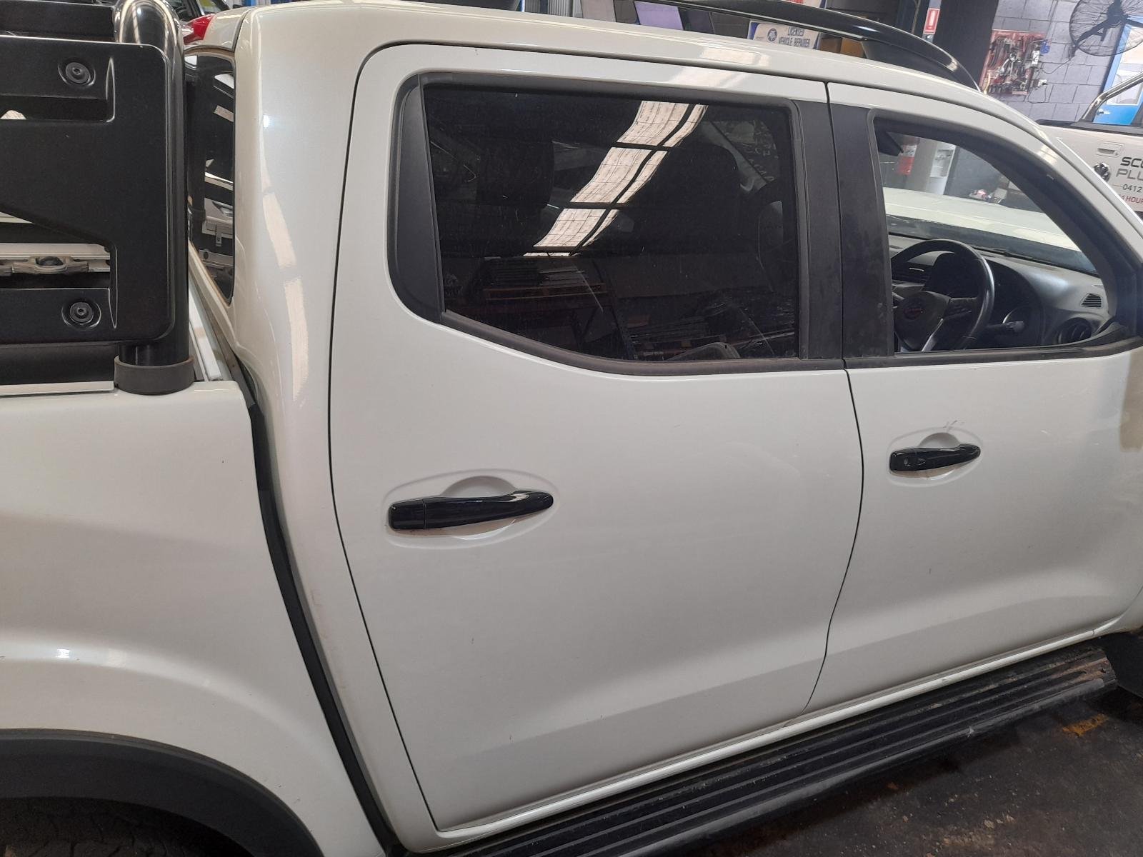 View Auto part Right Rear Door Sliding Nissan Navara 2021