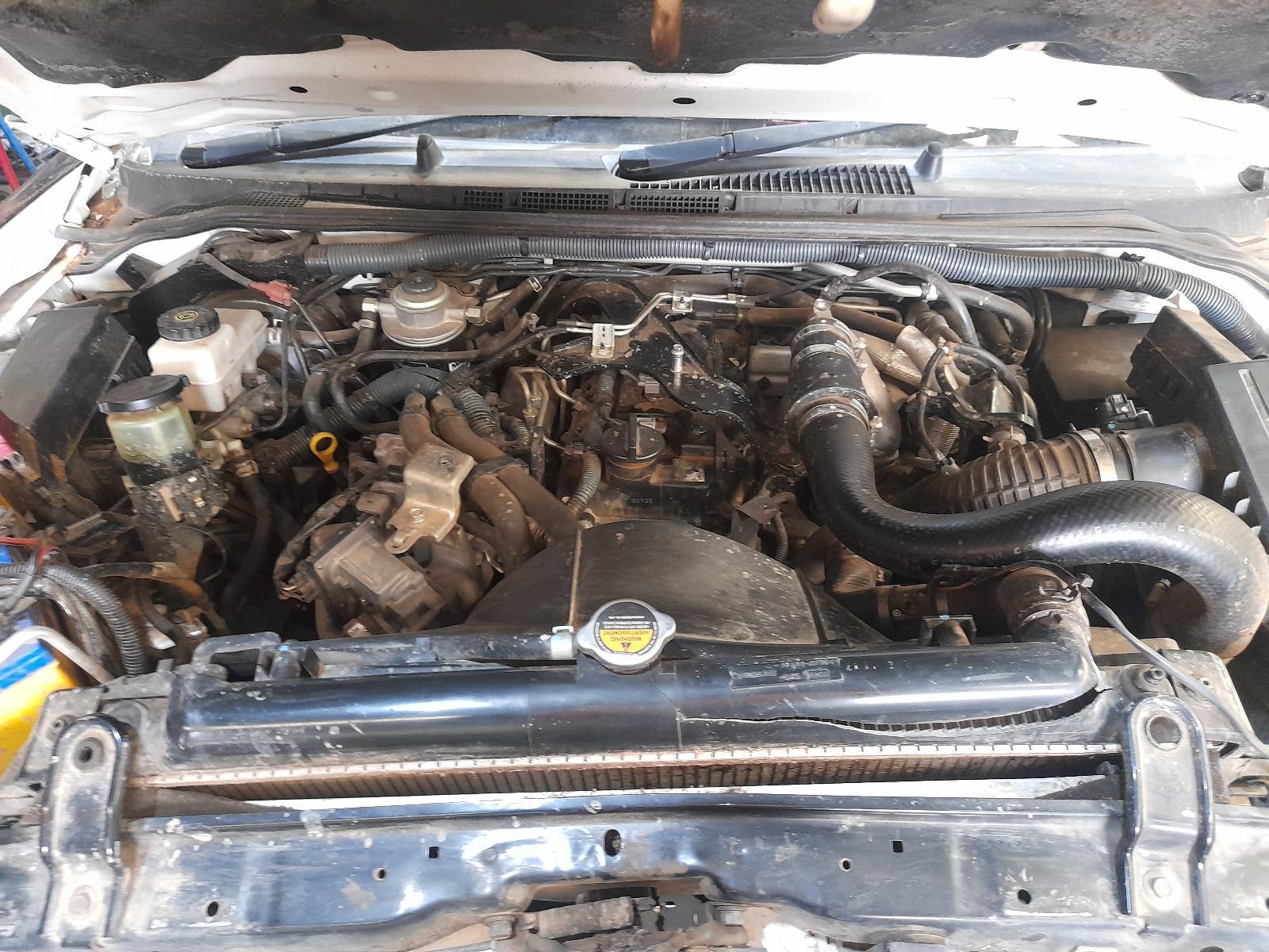 View Auto part Engine Nissan Navara 2012