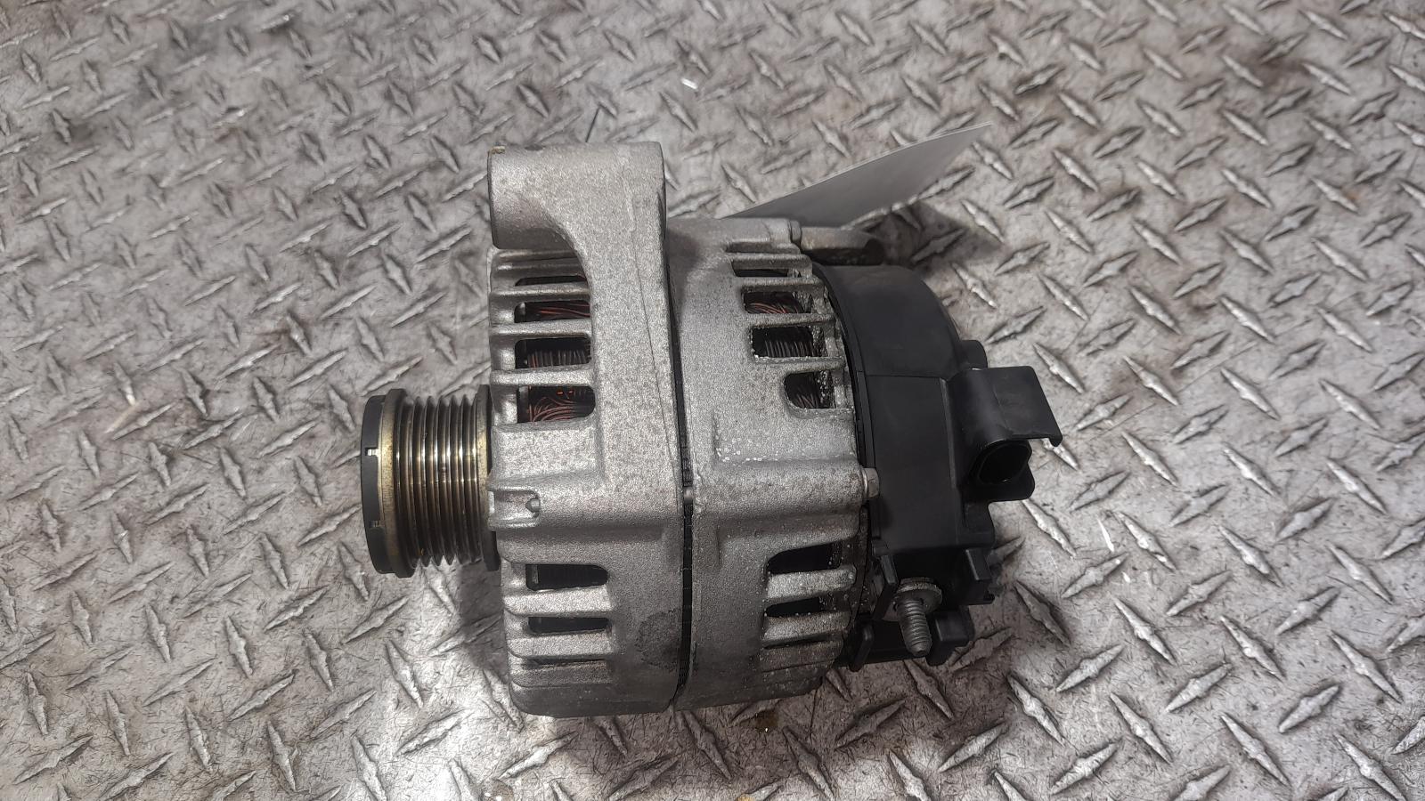 View Auto part Alternator Bmw X1 2013