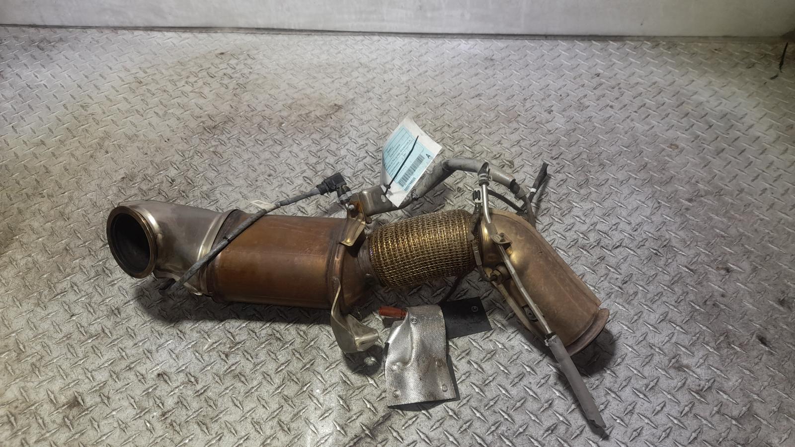 View Auto part Catalytic Converter Volkswagen Amarok 2021