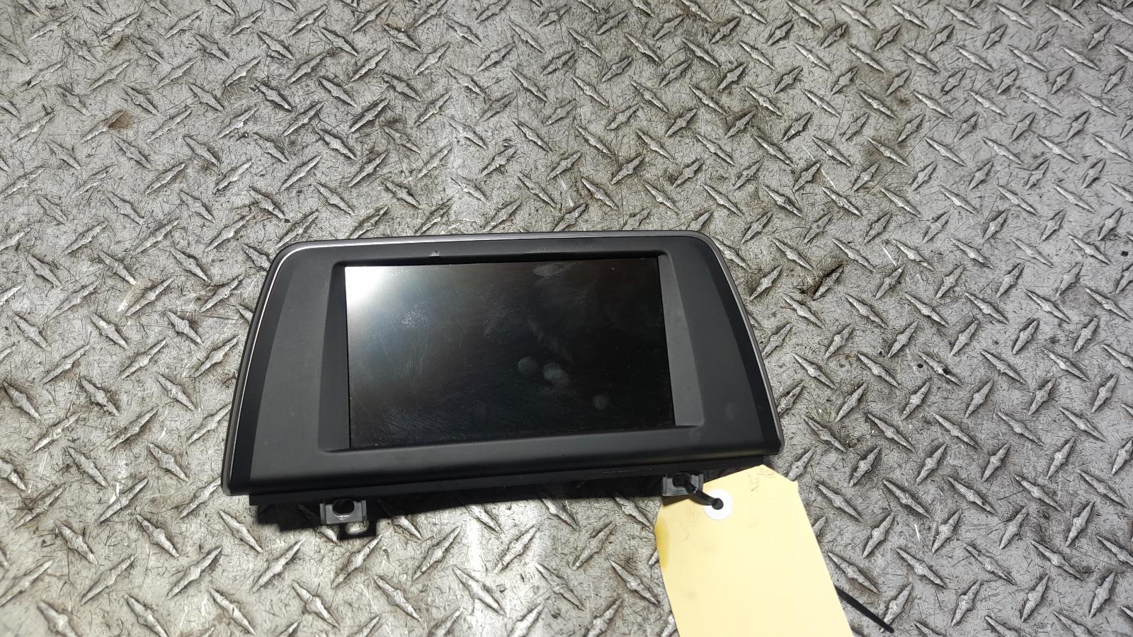View Auto part Radio/Cd/Dvd/Sat/Tv Bmw 2 Series 2016