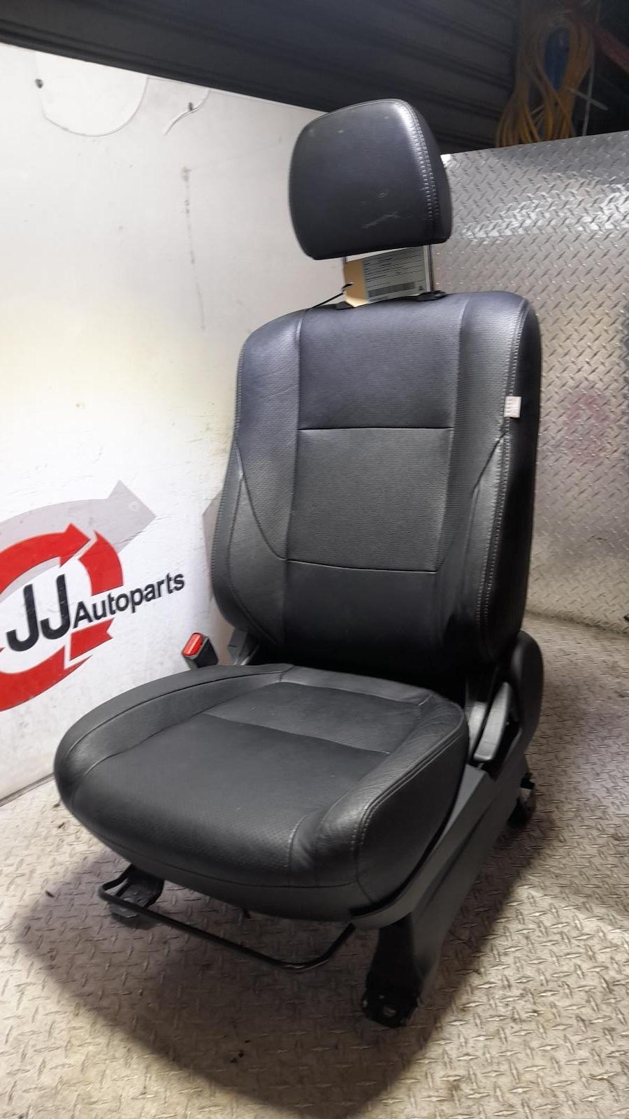 View Auto part Front Seat Mitsubishi Outlander 2016