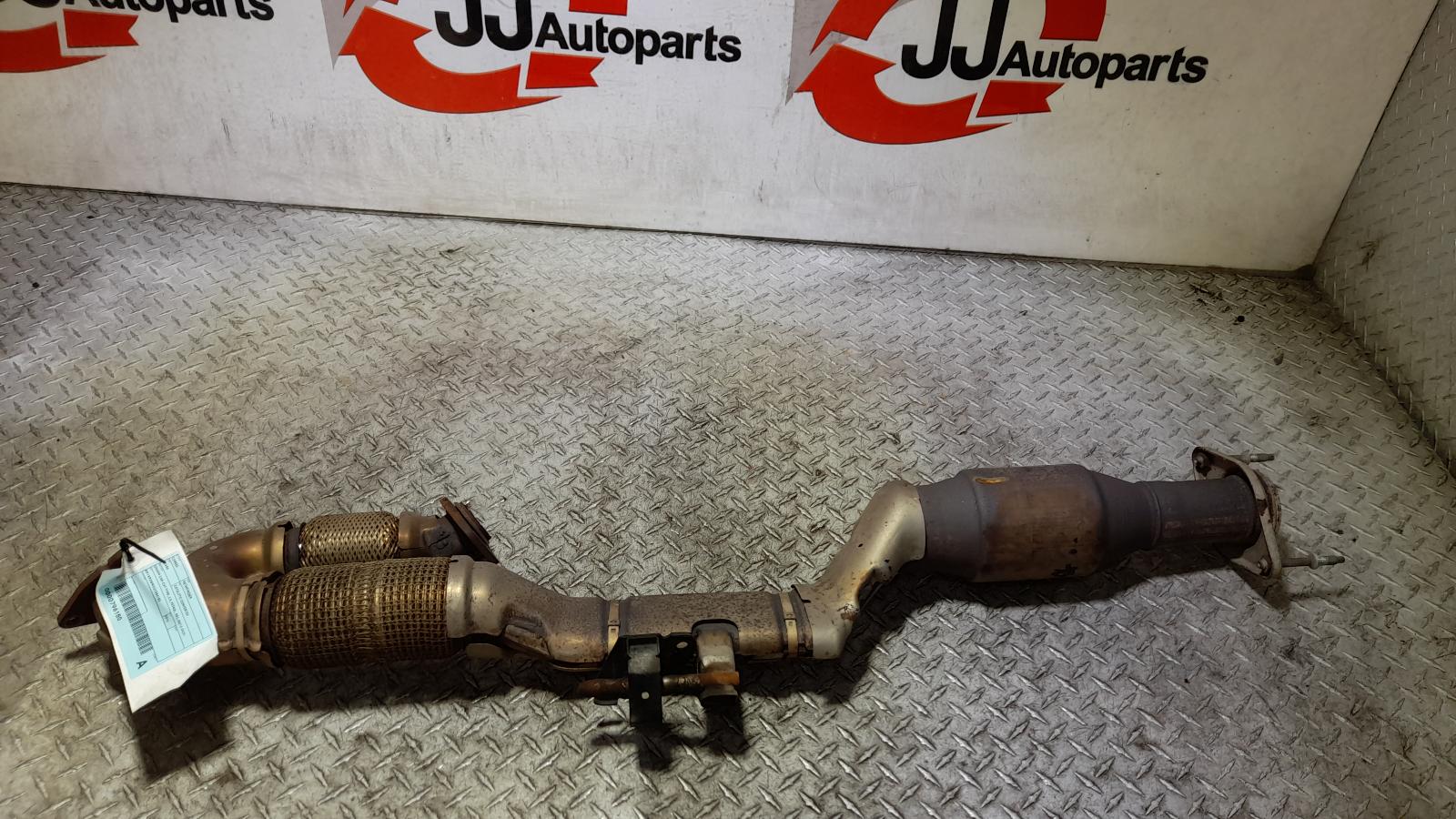 View Auto part Catalytic Converter Nissan Pathfinder 2016
