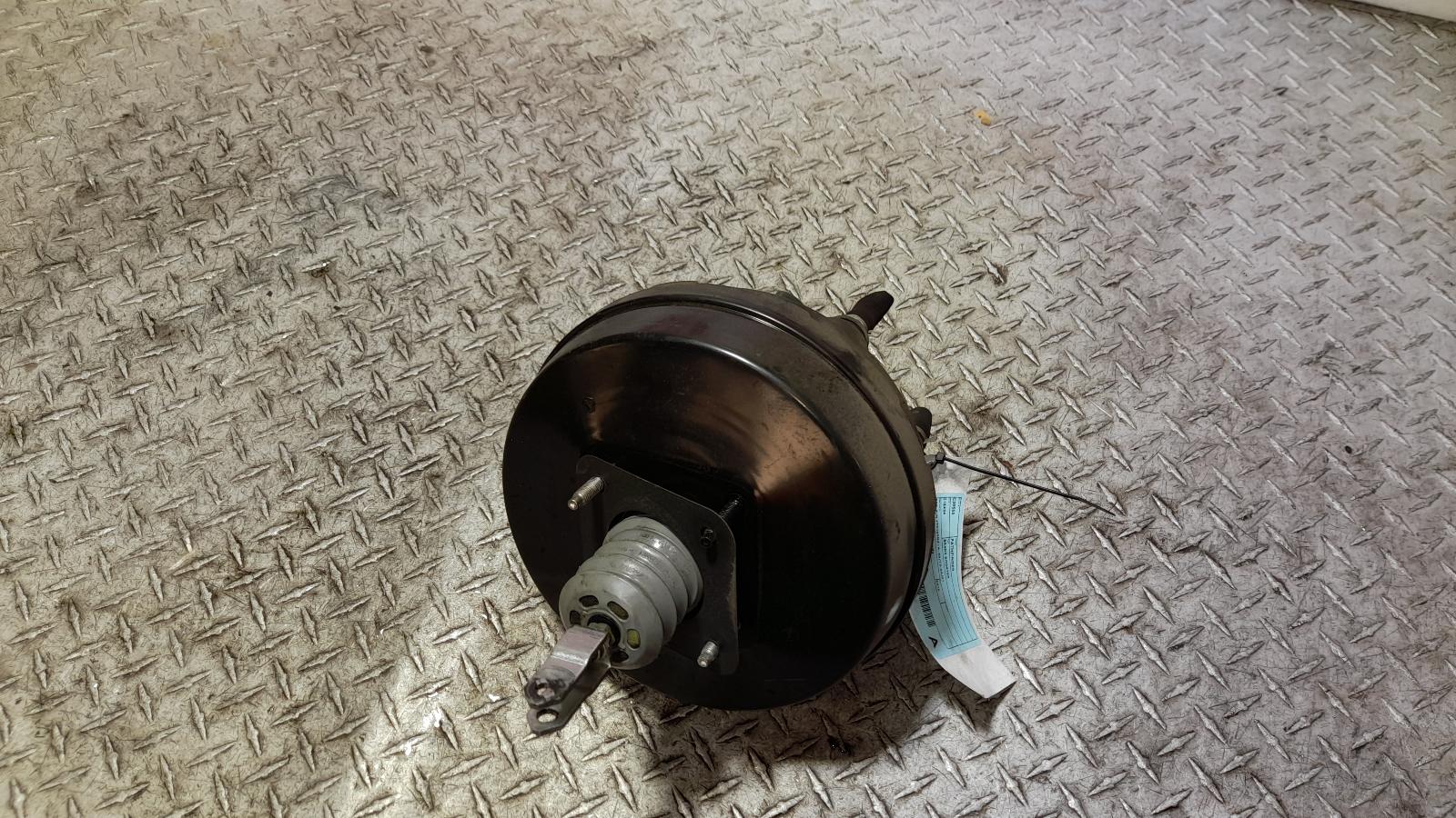 View Auto part Brake Booster Nissan Pathfinder 2016