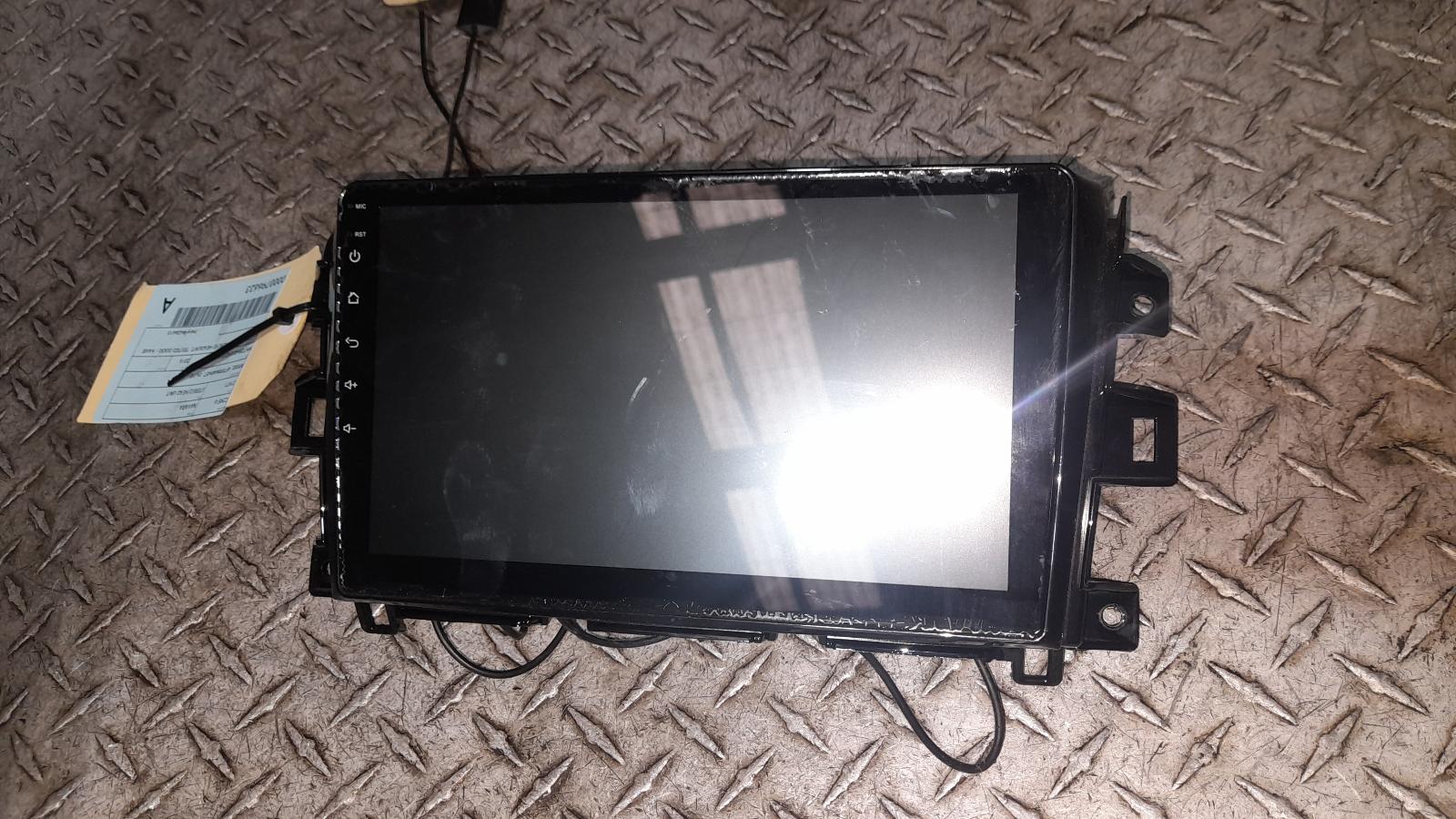 View Auto part Radio/Cd/Dvd/Sat/Tv Nissan Navara 2016
