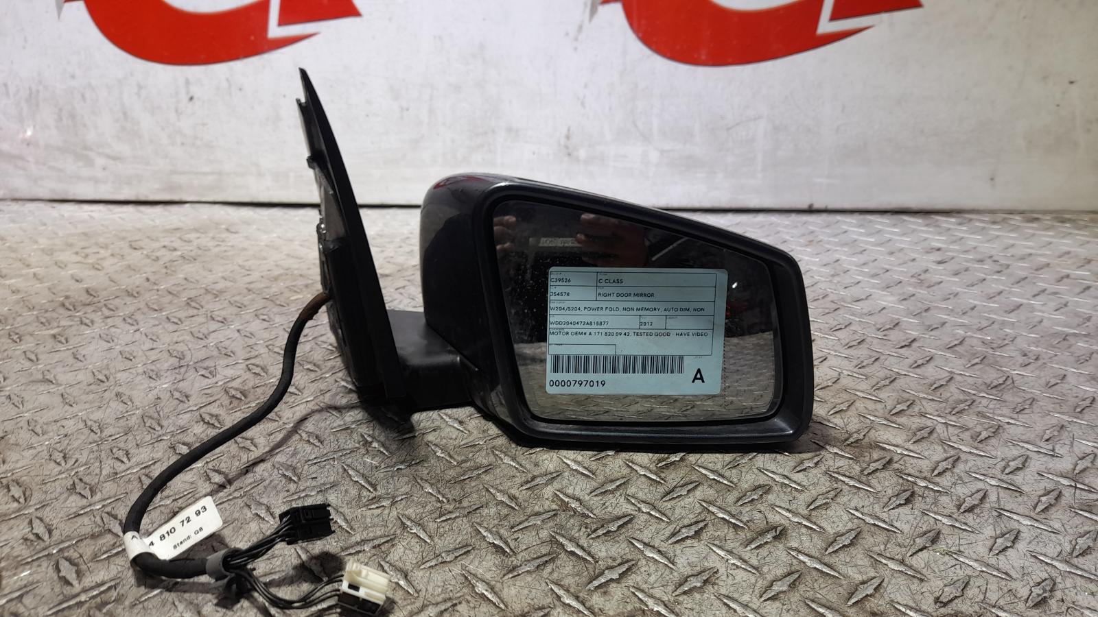 View Auto part Right Door Mirror Mercedes C Class 2012
