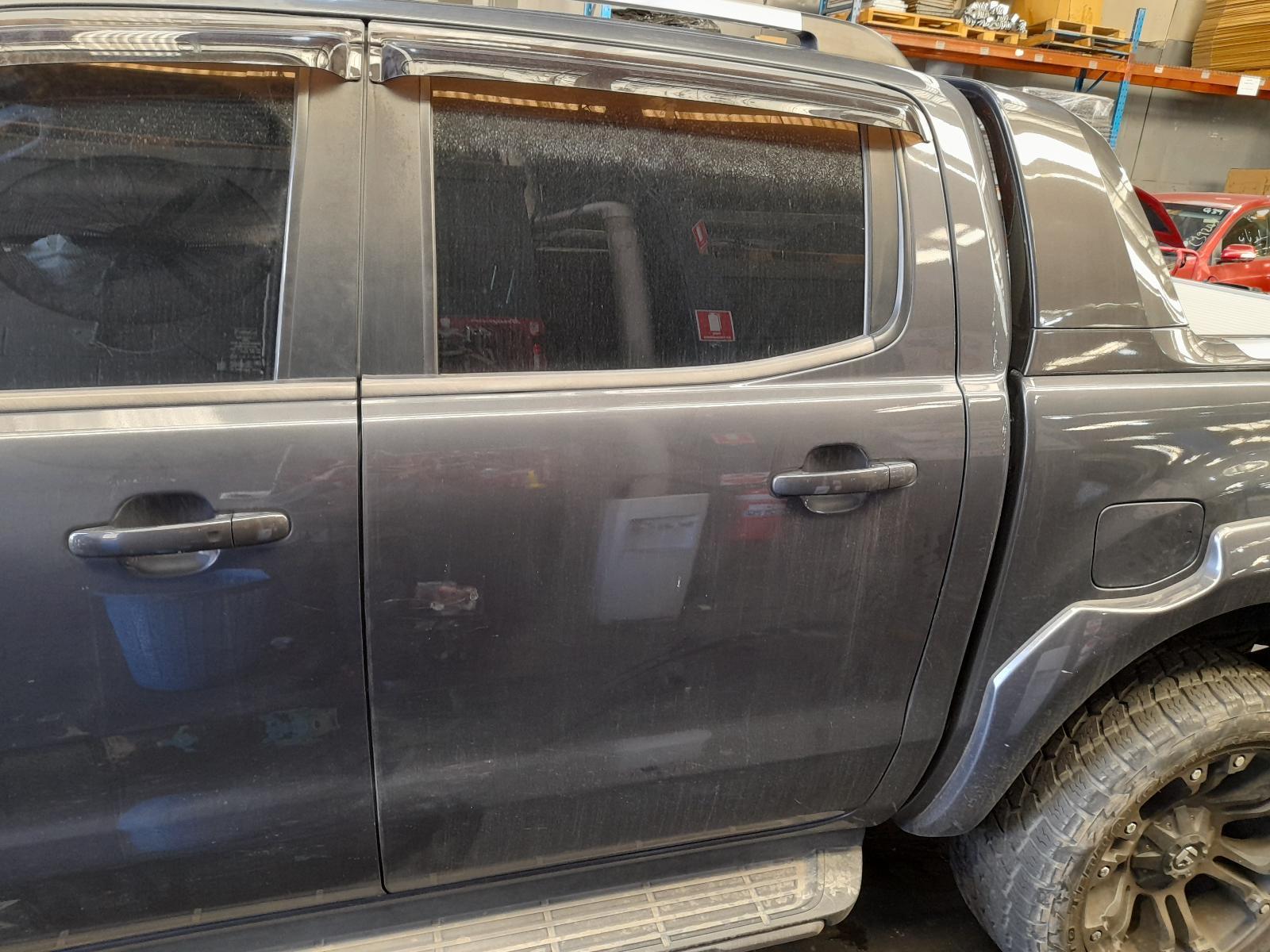 View Auto part Left Rear Door/Sliding Ford Ranger 2019