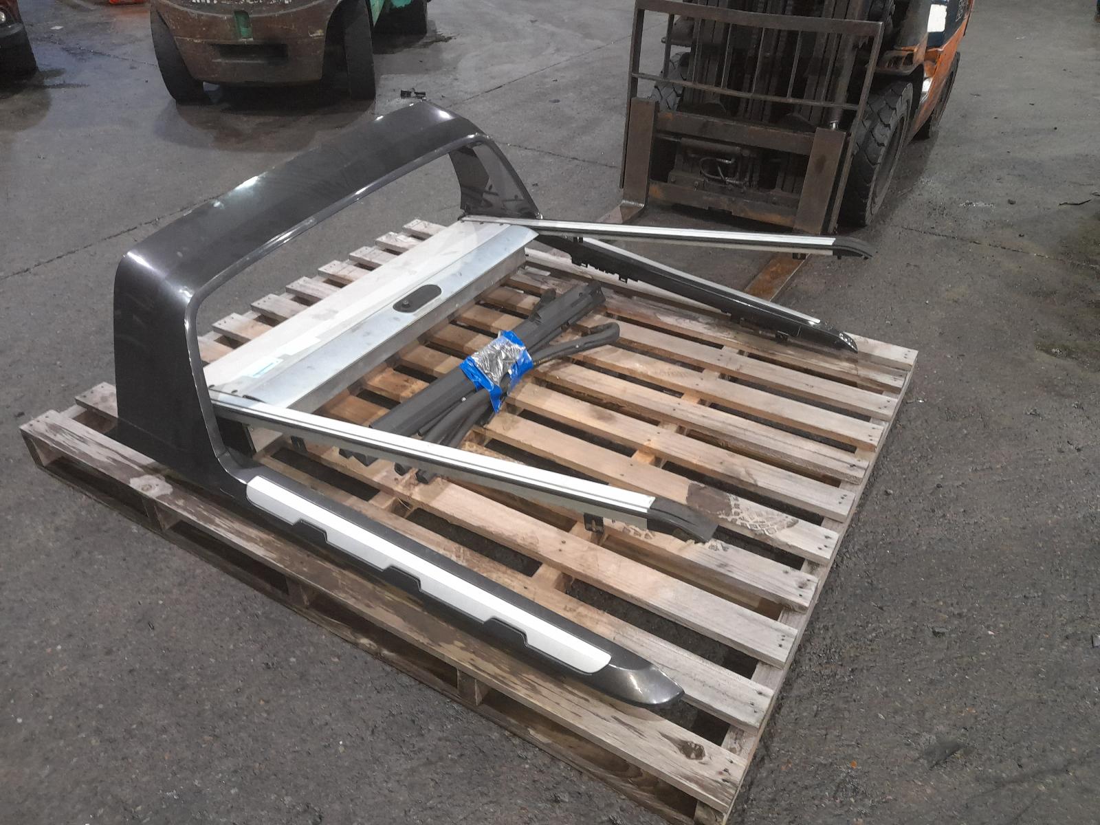 View Auto part Tonneau/Cover Ford Ranger 2019