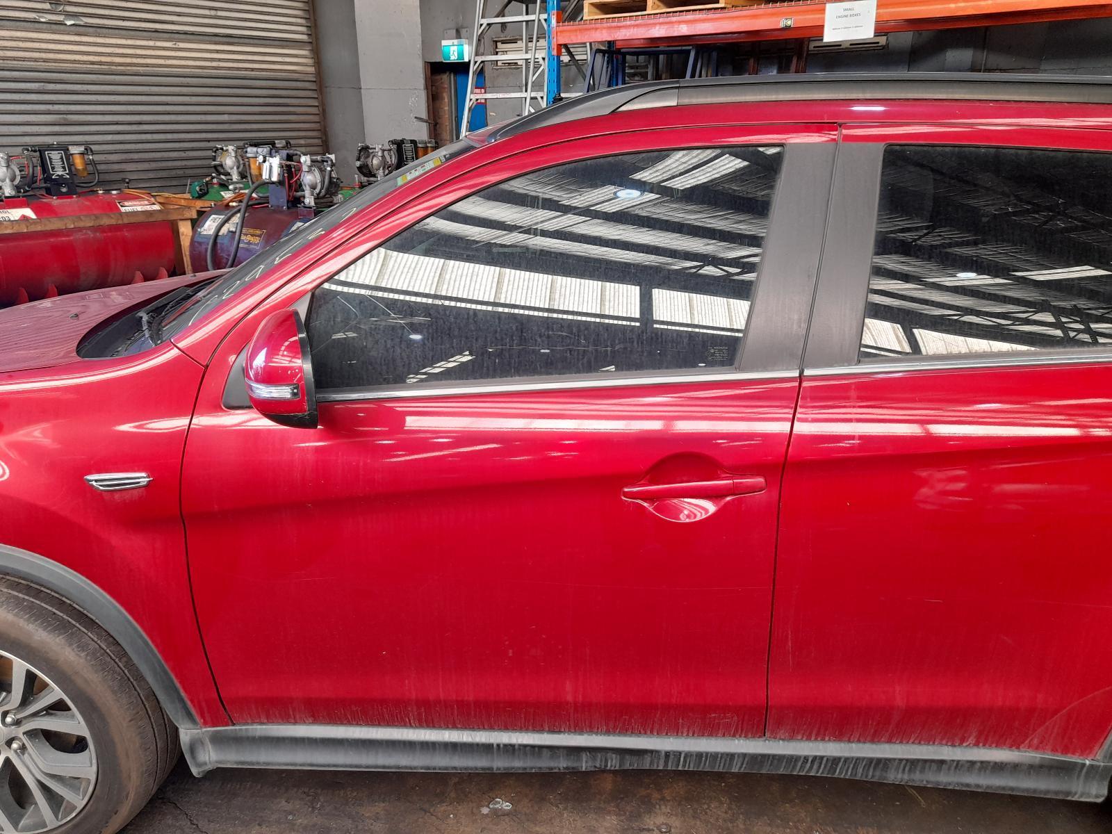 View Auto part Left Front Door Window Mitsubishi Asx 2018