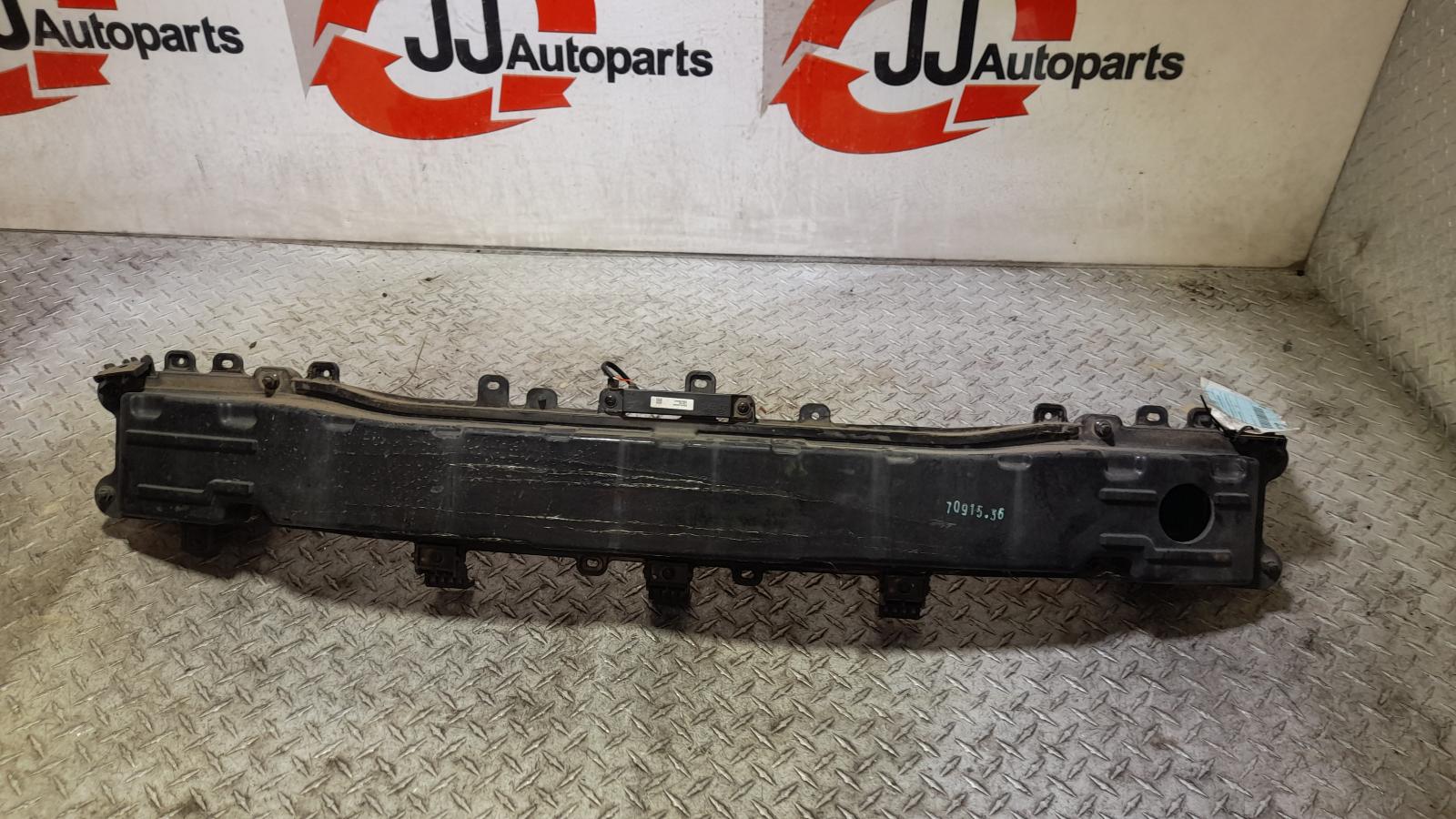 View Auto part R/Bar Bracket/Reinfo Hyundai Tucson 2015