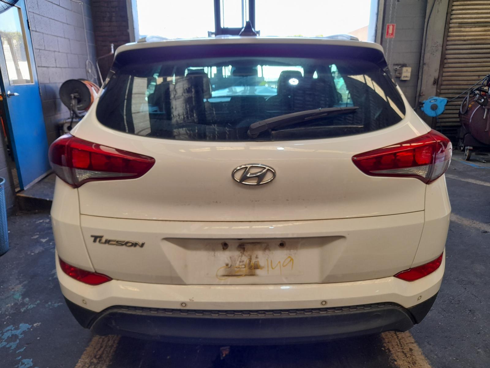 View Auto part Bootlid/Tailgate Hyundai Tucson 2015