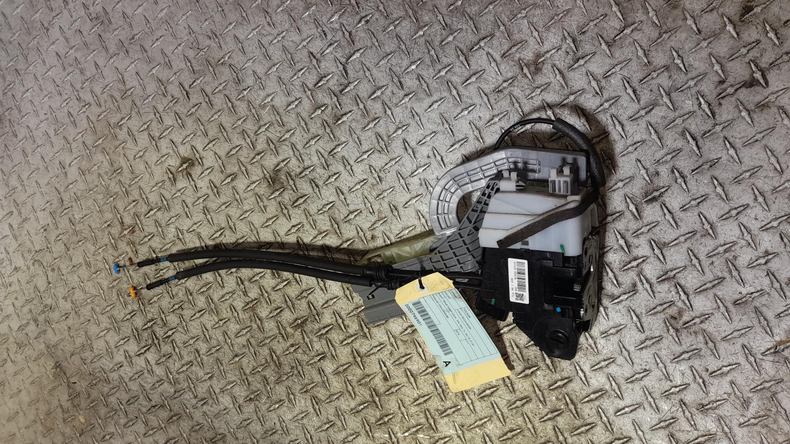 View Auto part Door/Boot/Gate Lock Hyundai Tucson 2015