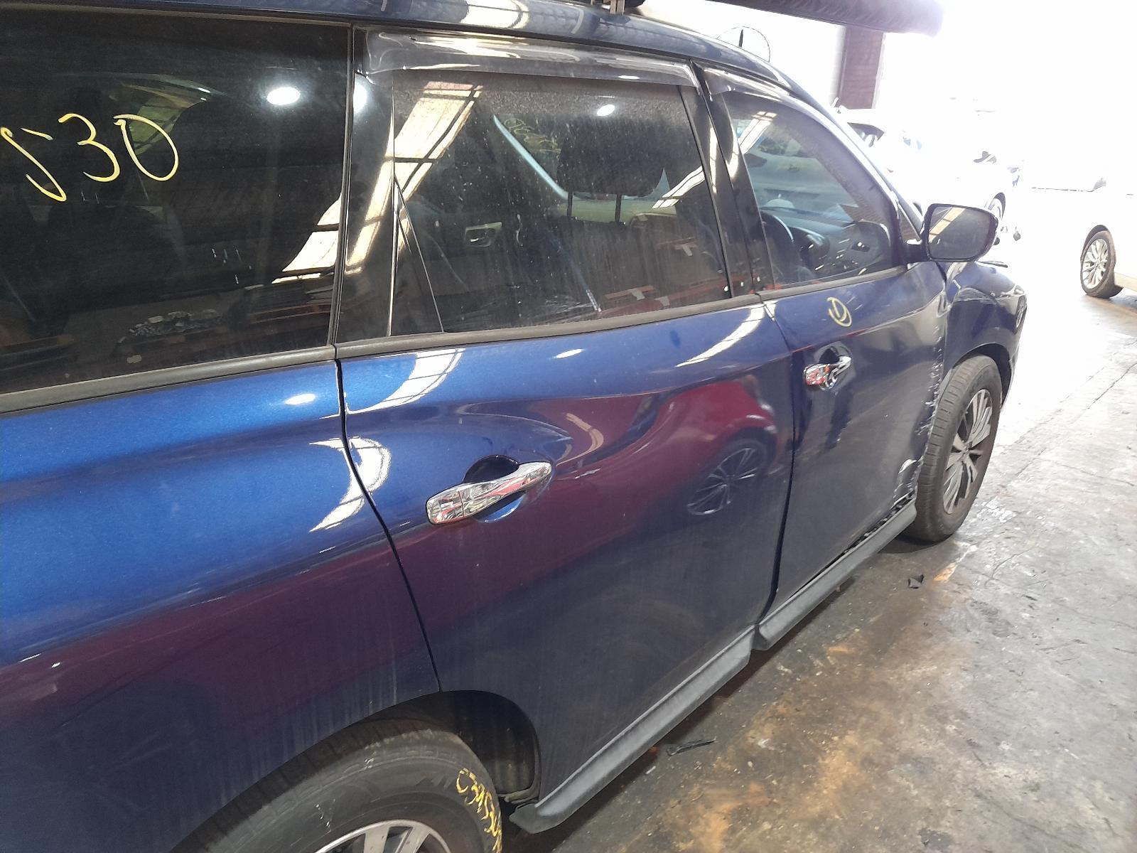 View Auto part Right Rear Wnd Reg/Motor Nissan Pathfinder 2017