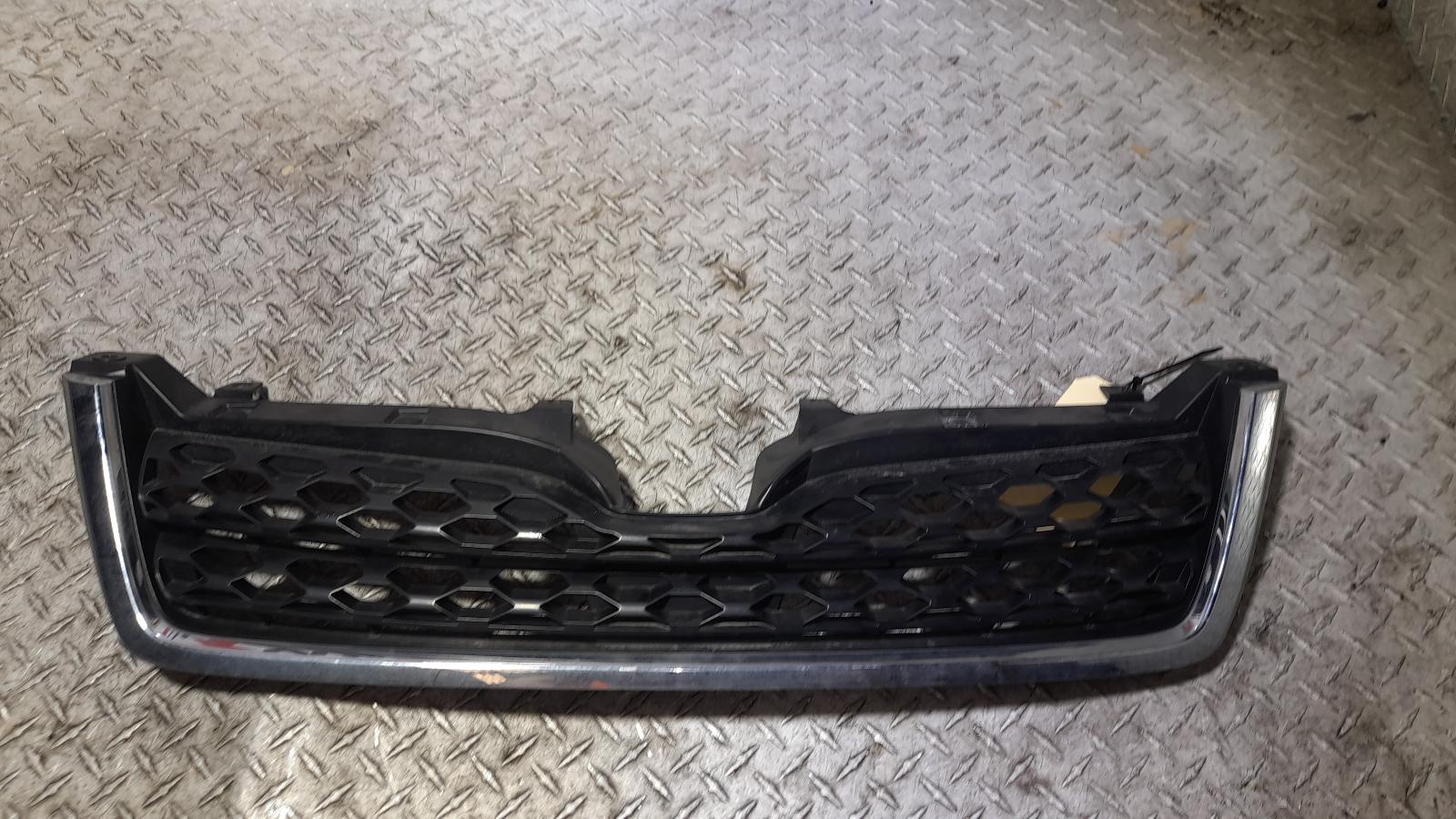 View Auto part Grille Subaru Forester 2015