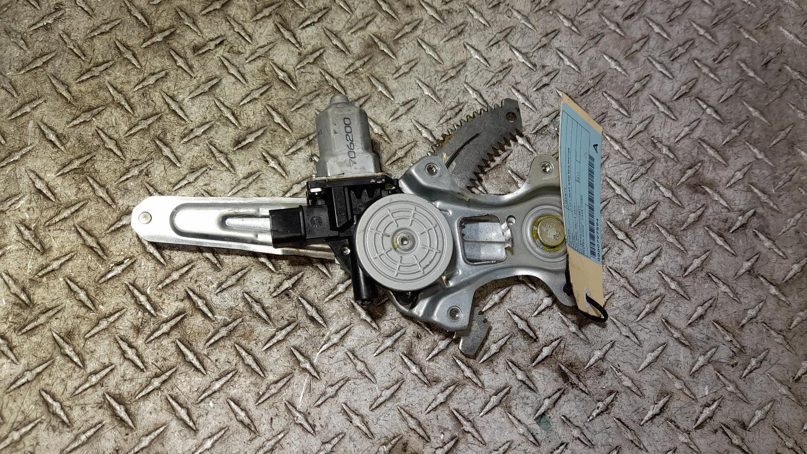 View Auto part Left Rear Wnd Reg/Motor Subaru Liberty 2017