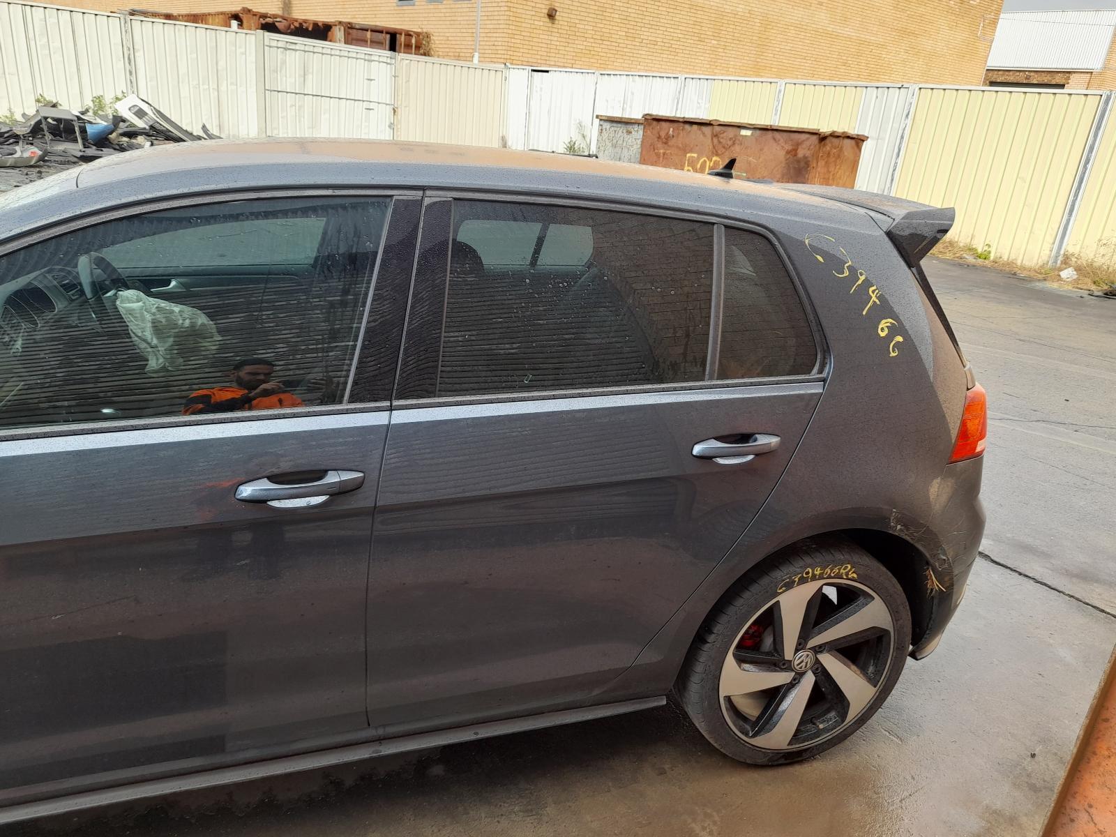 View Auto part Left Rear Door/Sliding Volkswagen Golf 2017