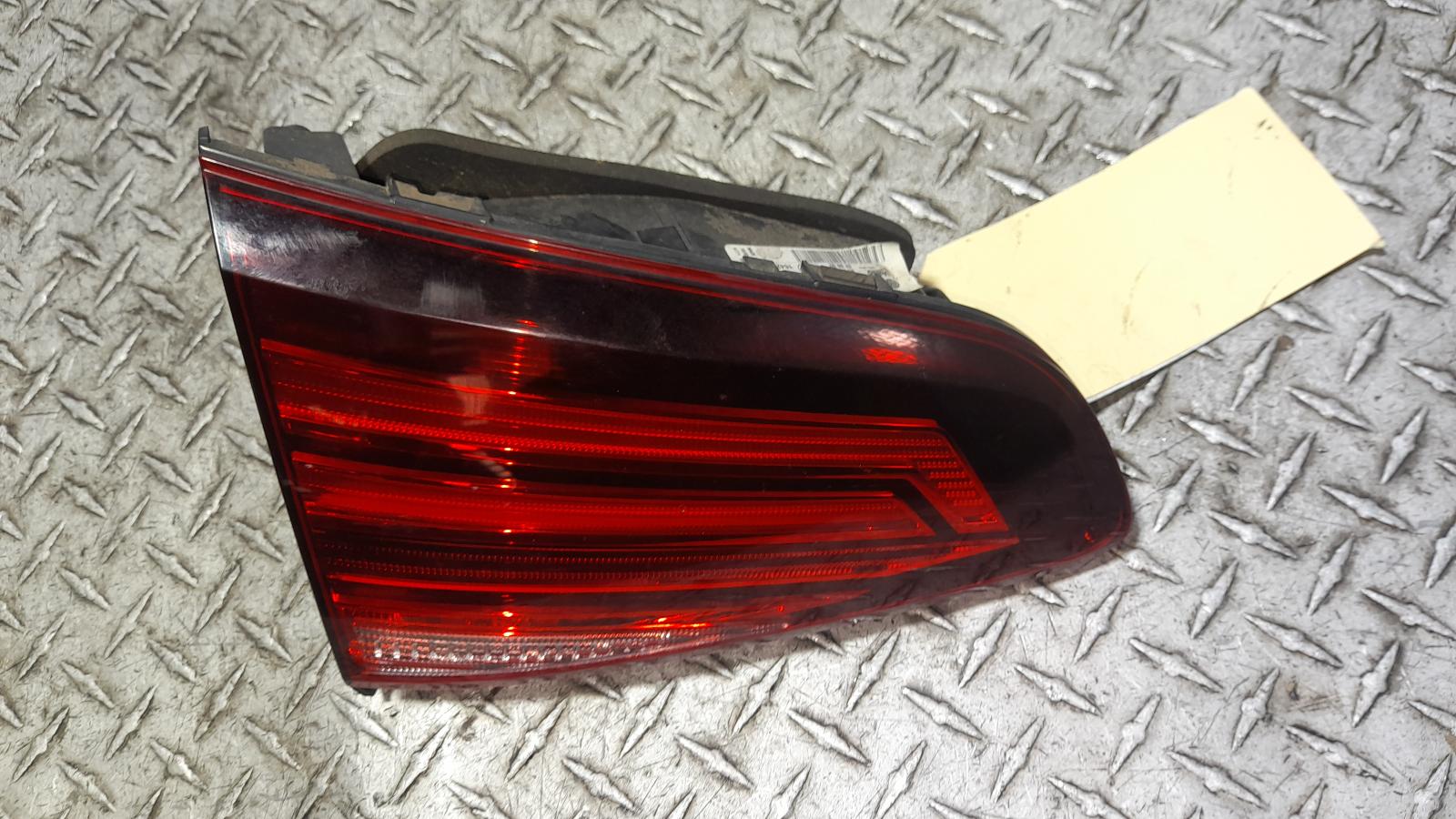 View Auto part Rear Garnish Volkswagen Golf 2017