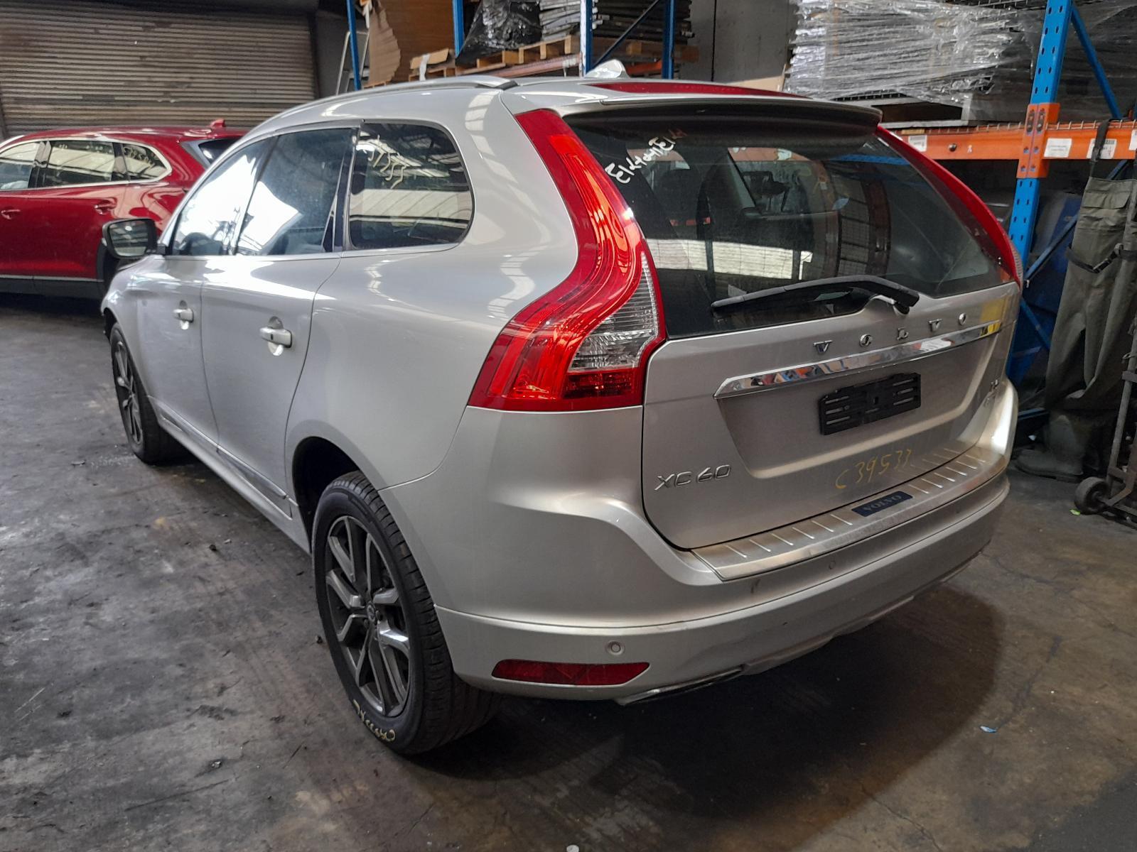 View Auto part Trans/Gearbox Volvo Xc60 2016