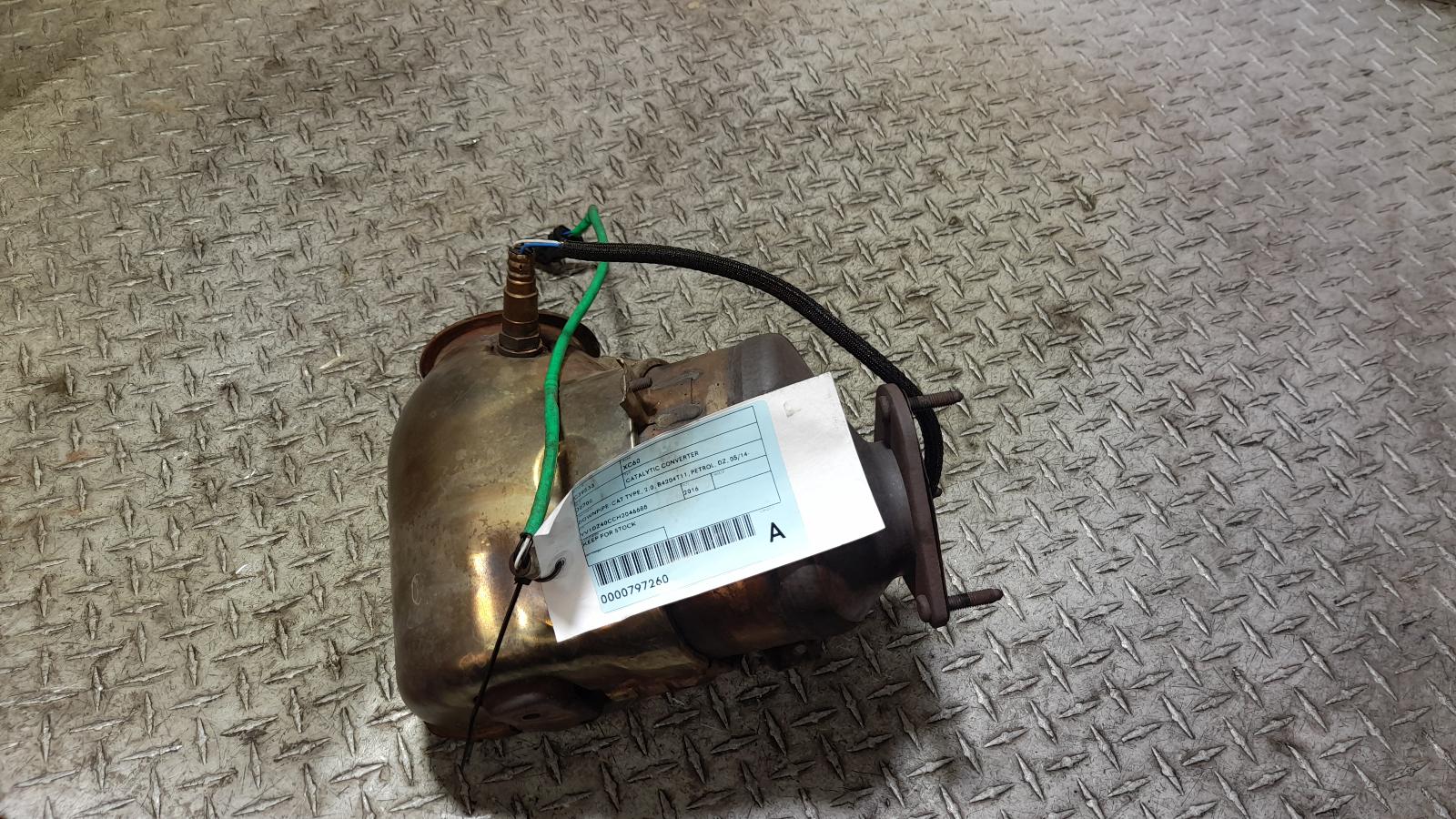 View Auto part Catalytic Converter Volvo Xc60 2016