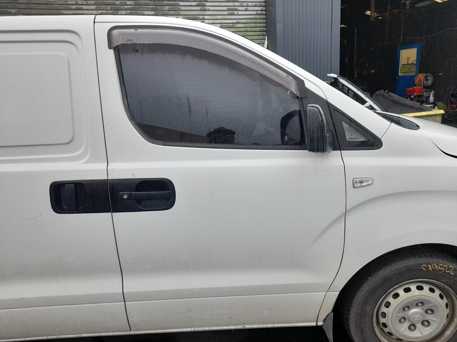 View Auto part Right Front Door Window Hyundai Iload/imax 2019